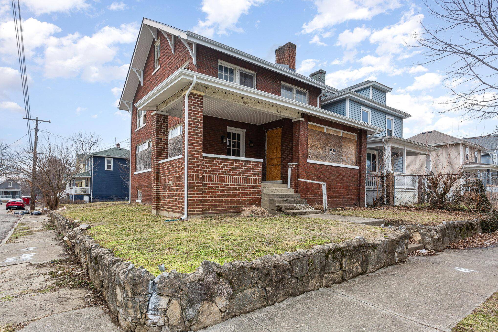 Columbus, OH 43206,975 Carpenter Street