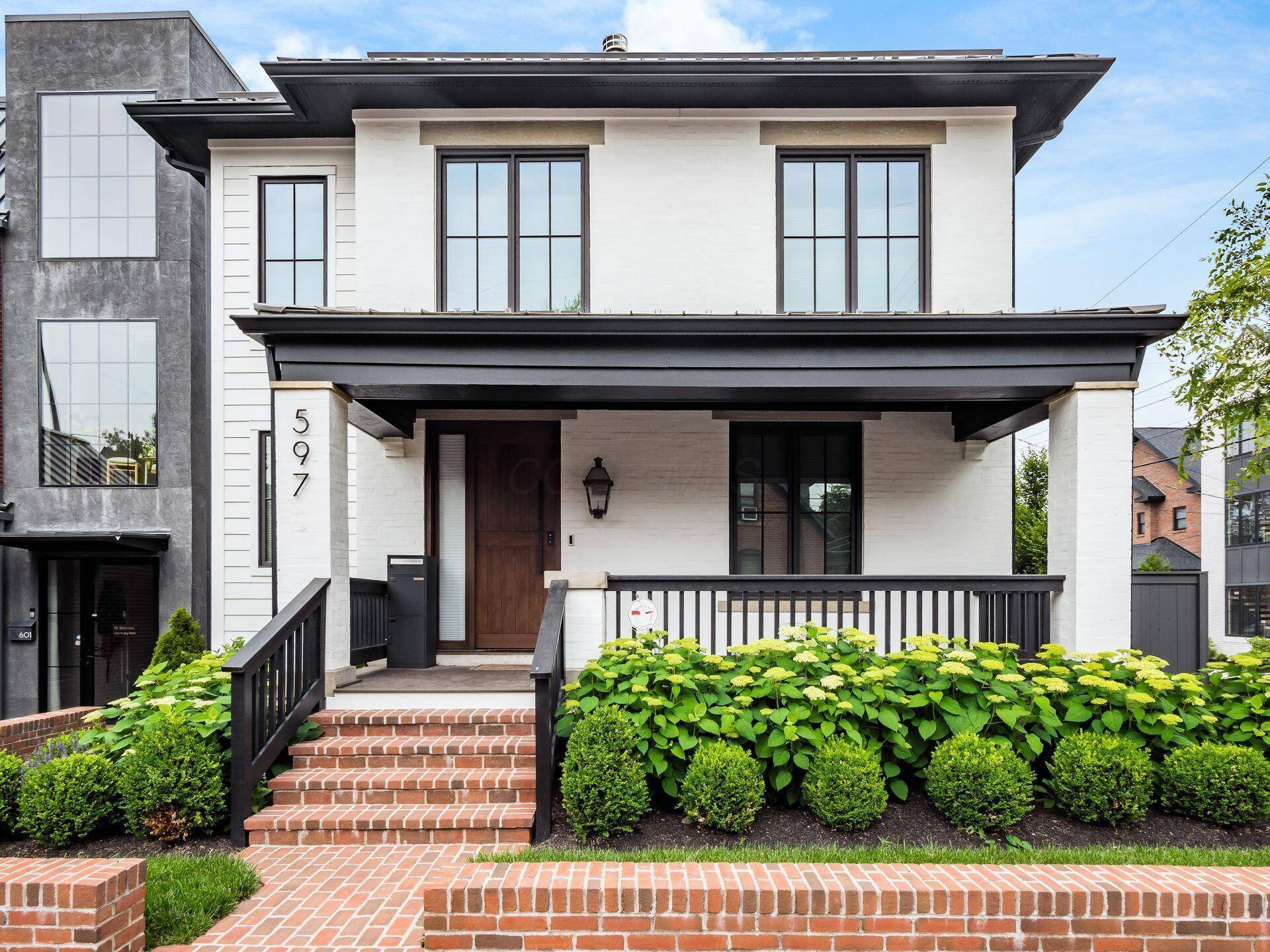 Columbus, OH 43206,597 S 9th Street