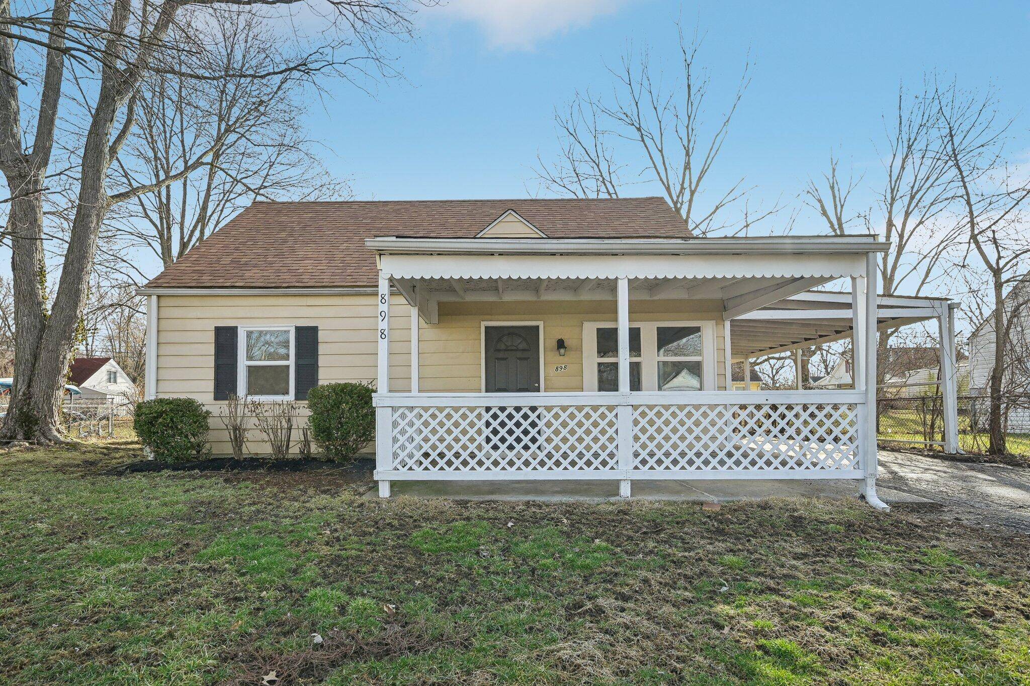 Columbus, OH 43213,898 Bucknell Road