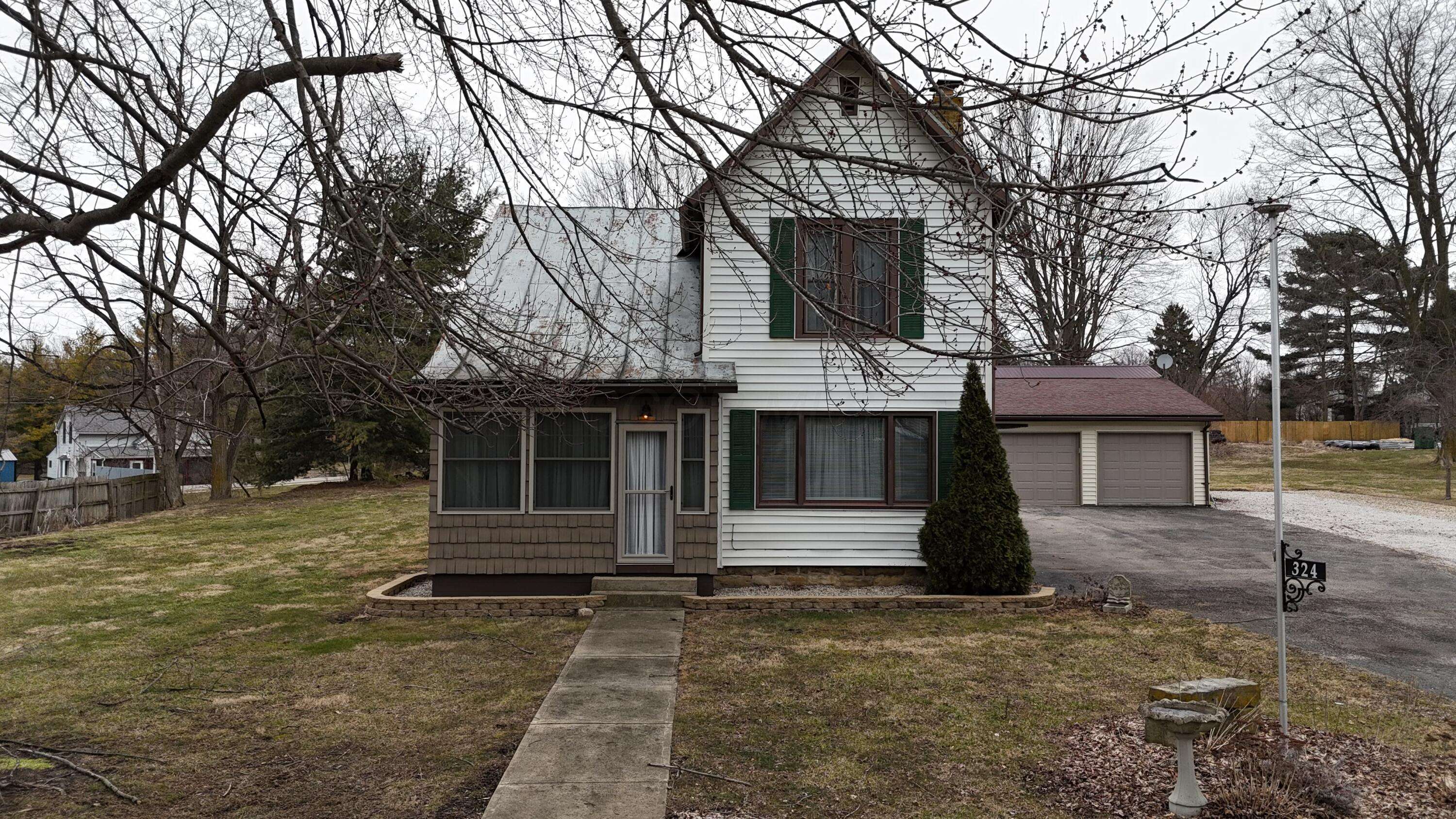 Cardington, OH 43315,324 E Main Street