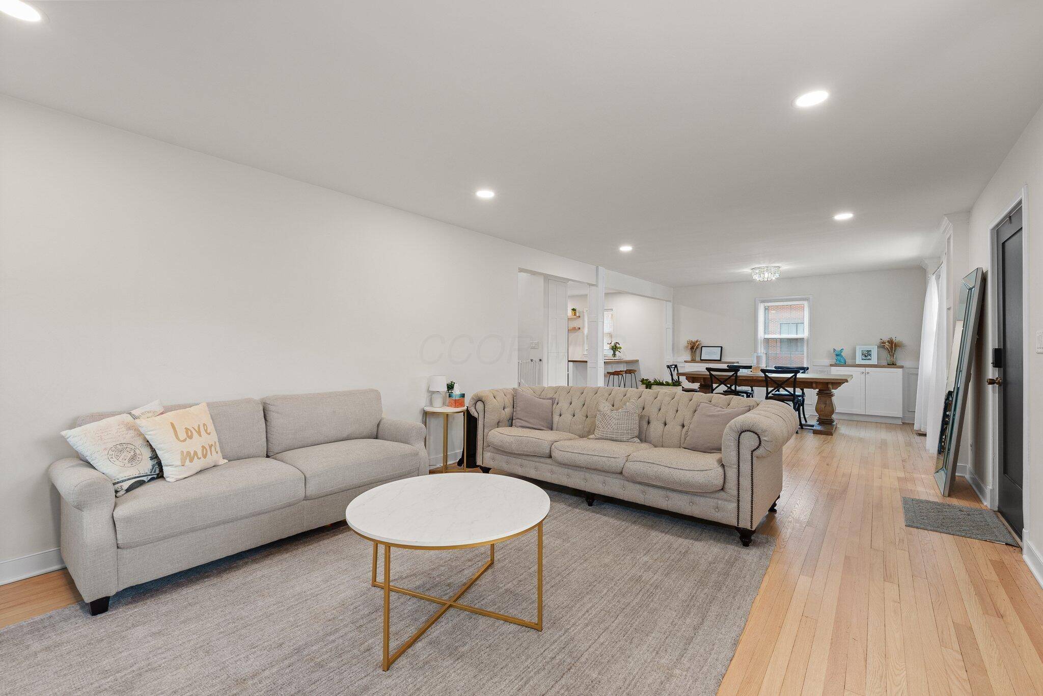 Upper Arlington, OH 43221,2516 Chester Road