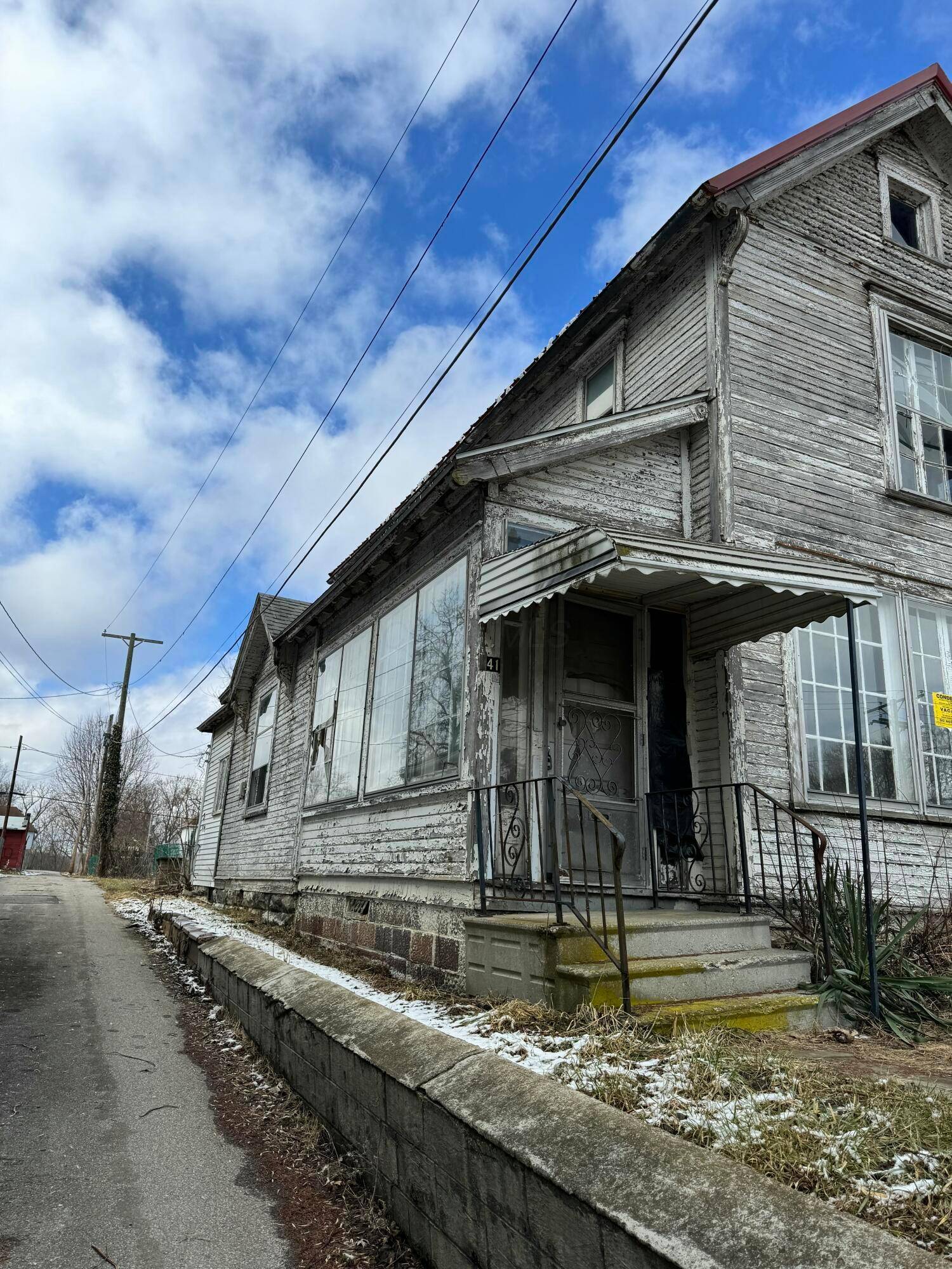 Mansfield, OH 44902,341 Wayne Street
