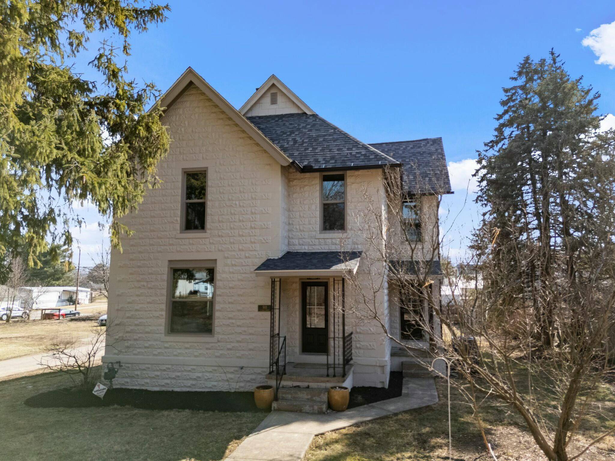 Ashley, OH 43003,503 E High Street