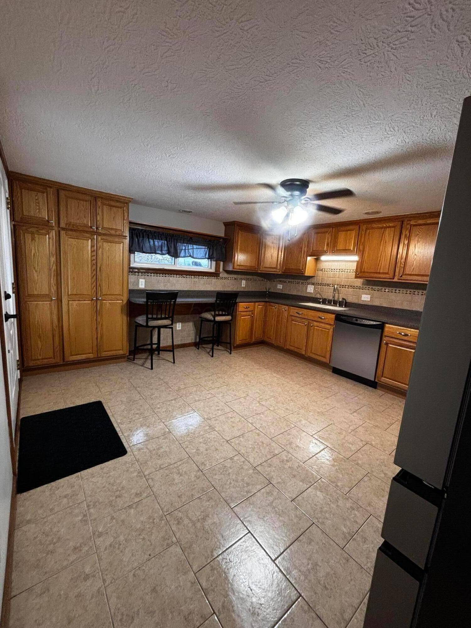London, OH 43140,4010 Sycamore Lane
