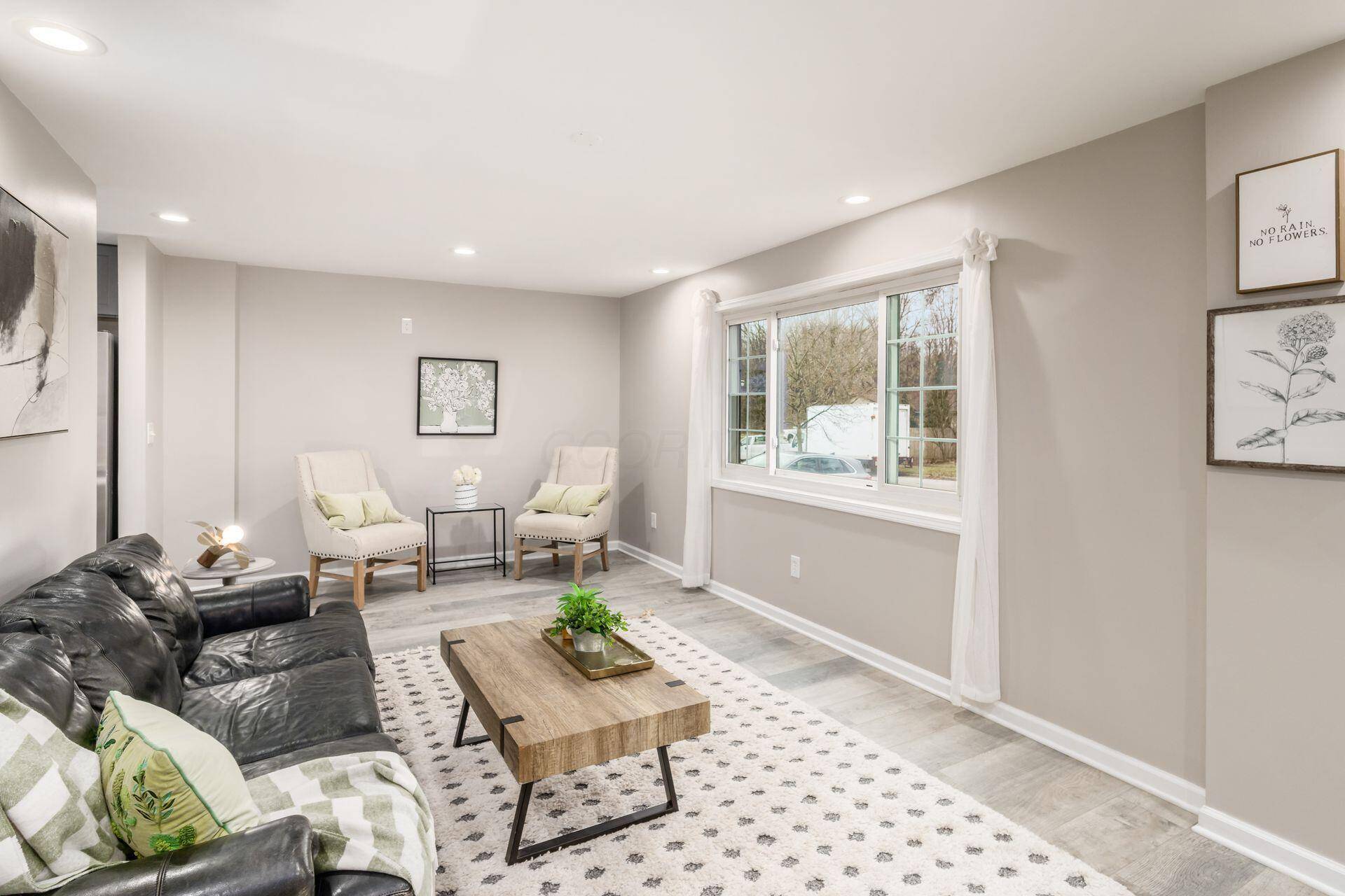 Columbus, OH 43229,1524 Bolenhill Avenue