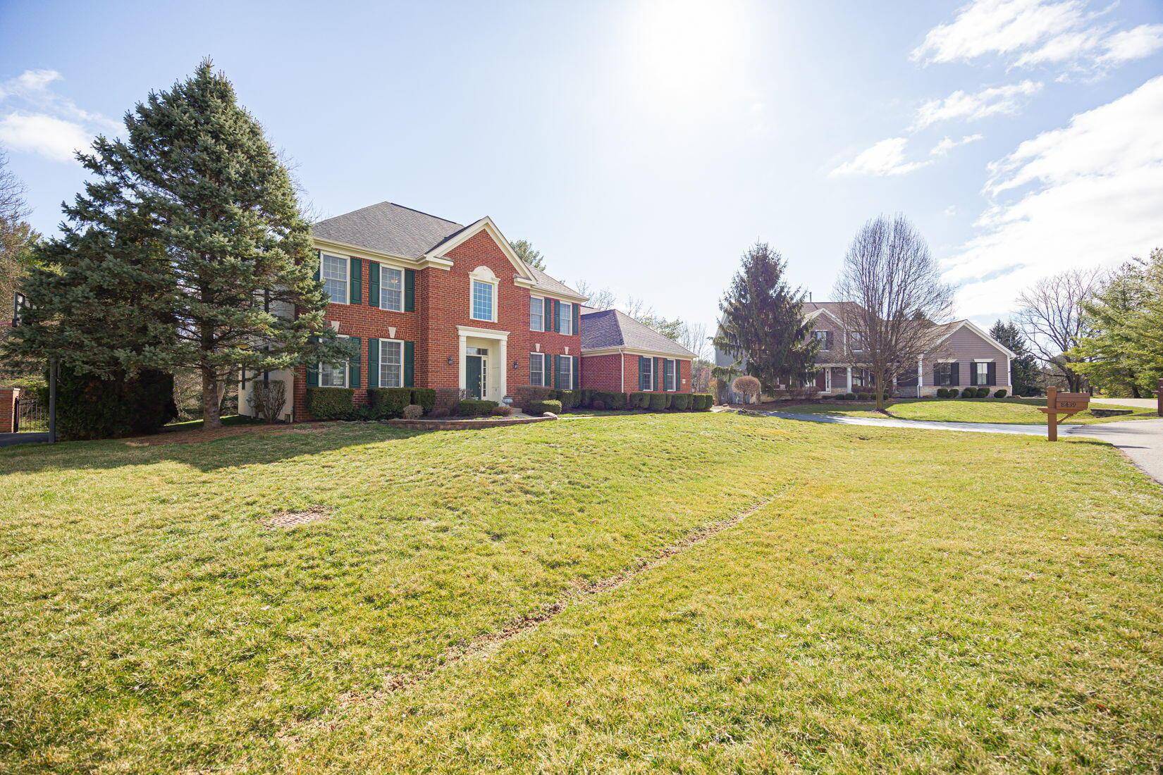 Powell, OH 43065,8439 Daventry Court