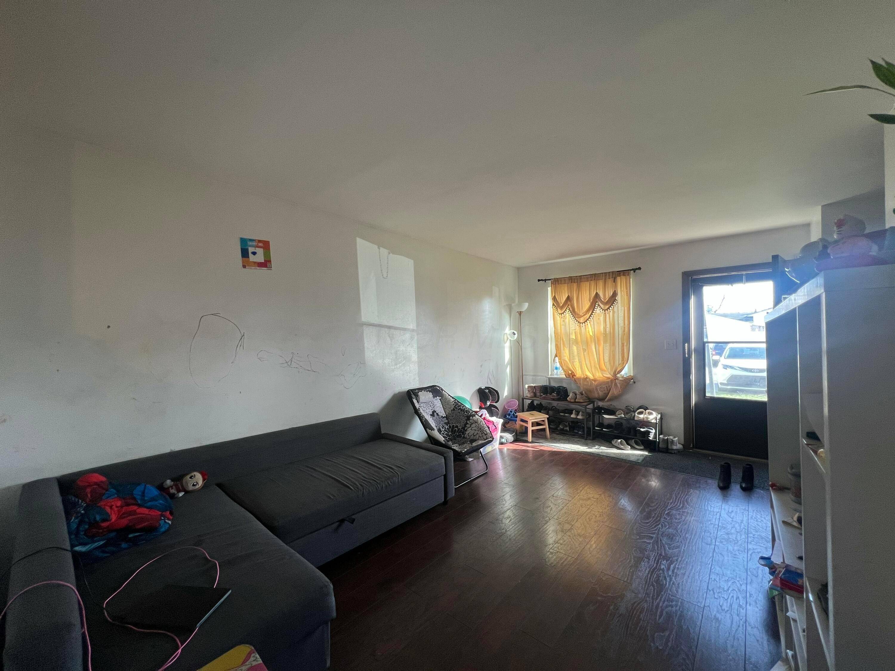 Columbus, OH 43229,5732 Pine Tree Street #B
