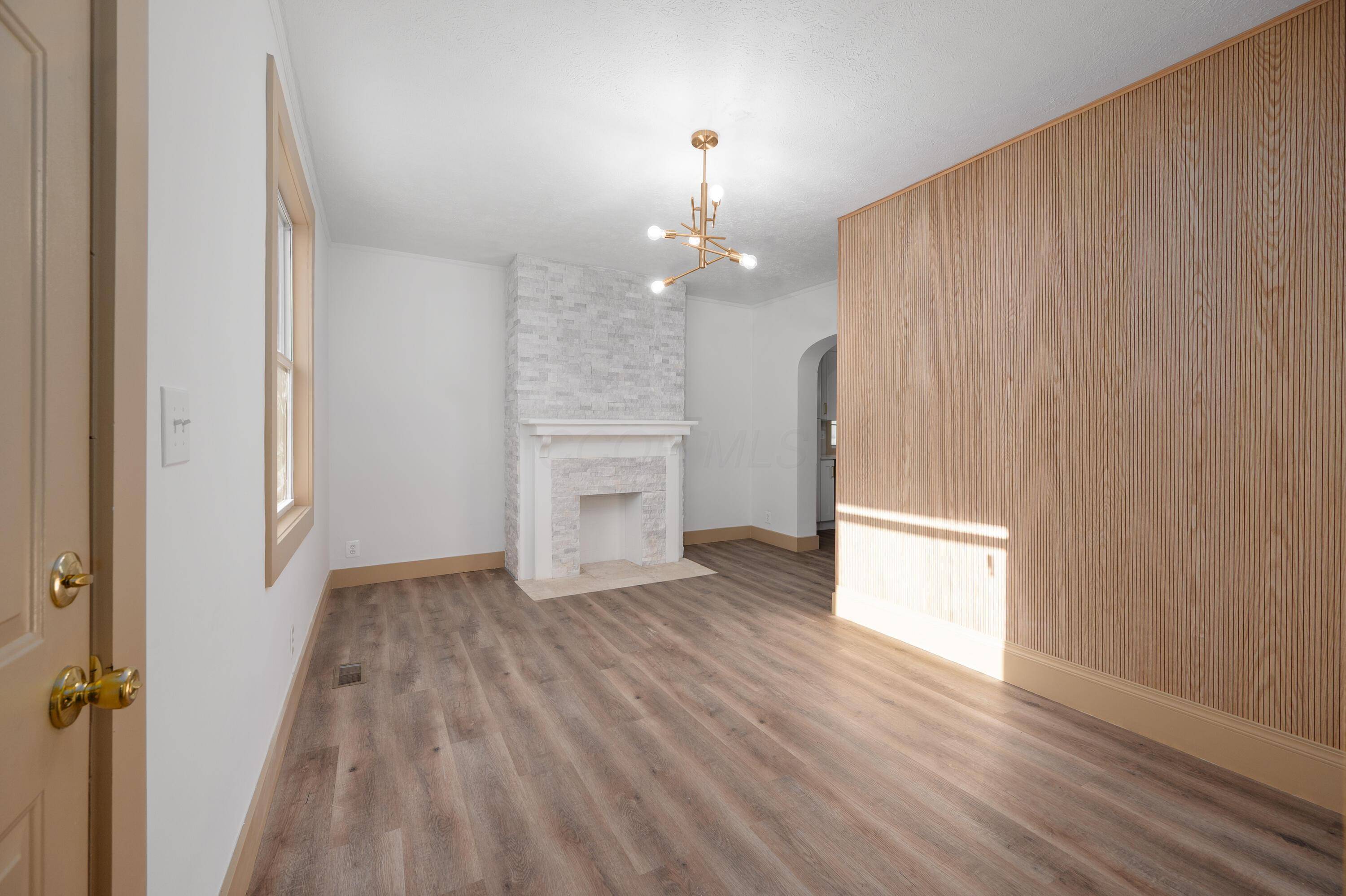 Columbus, OH 43204,325 S Harris Avenue