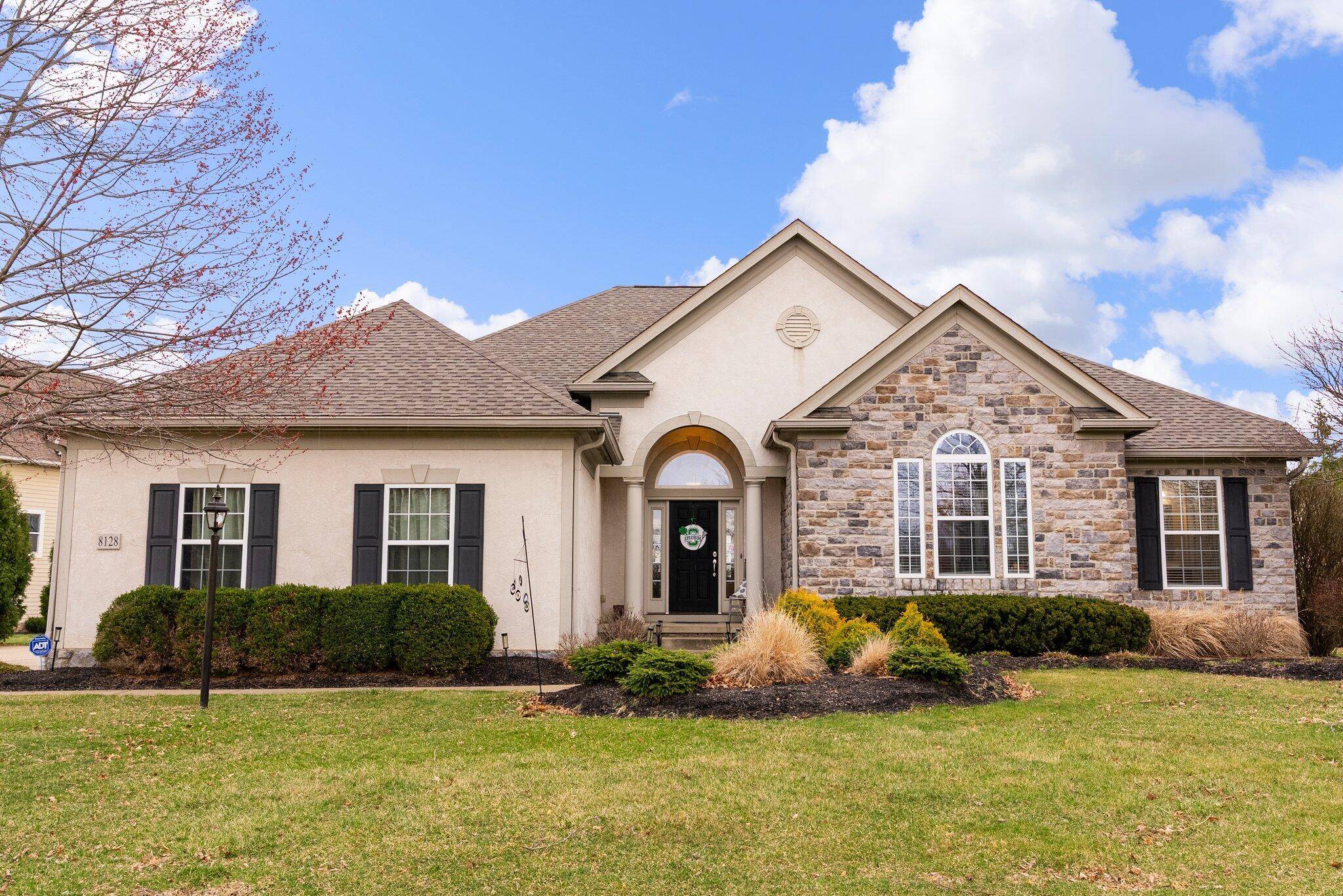 Dublin, OH 43016,8128 Conine