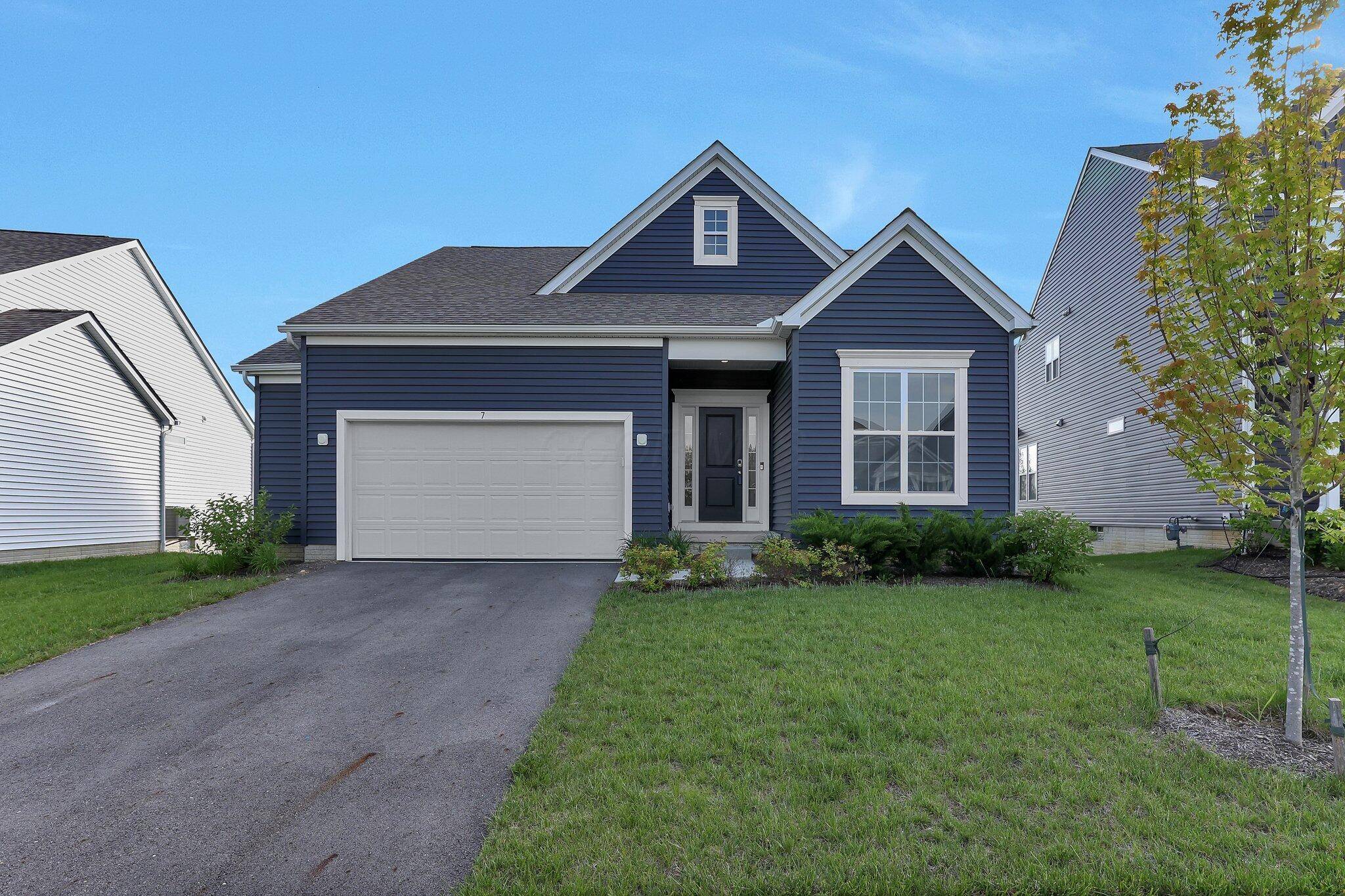 Commercial Point, OH 43116,7 Erin Hills Road