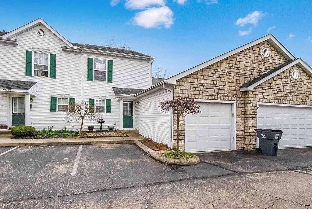 Columbus, OH 43228,4651 Hobson Drive #12D