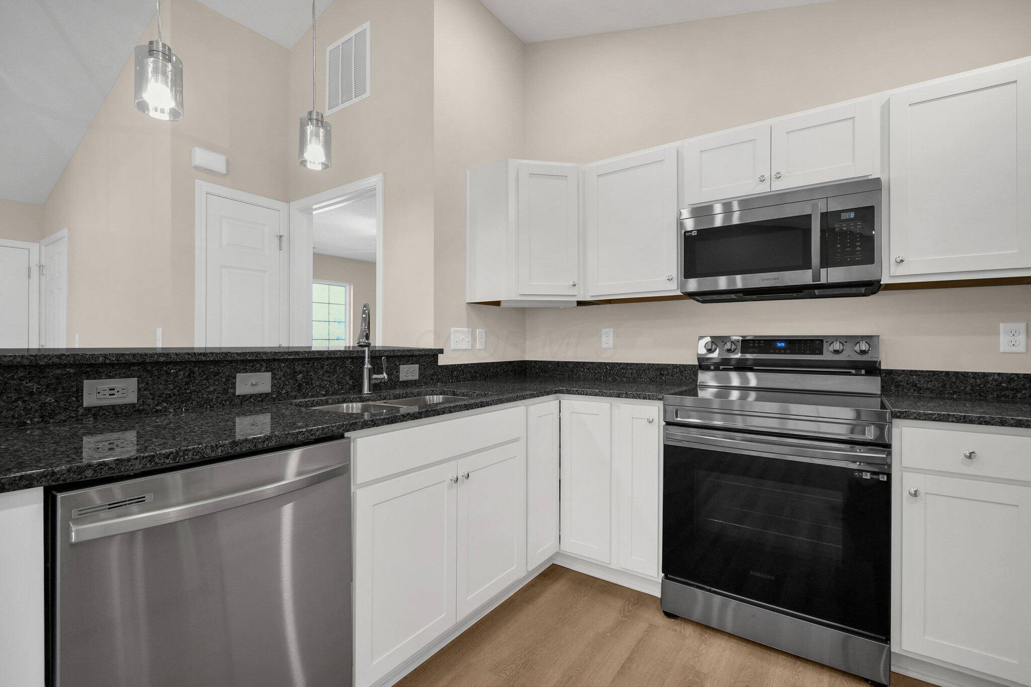 Newark, OH 43055,775 Whitetail Loop