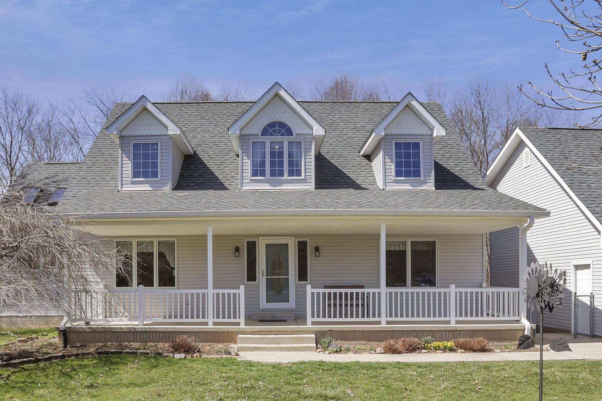 Mcarthur, OH 45651,67230 Creek Road