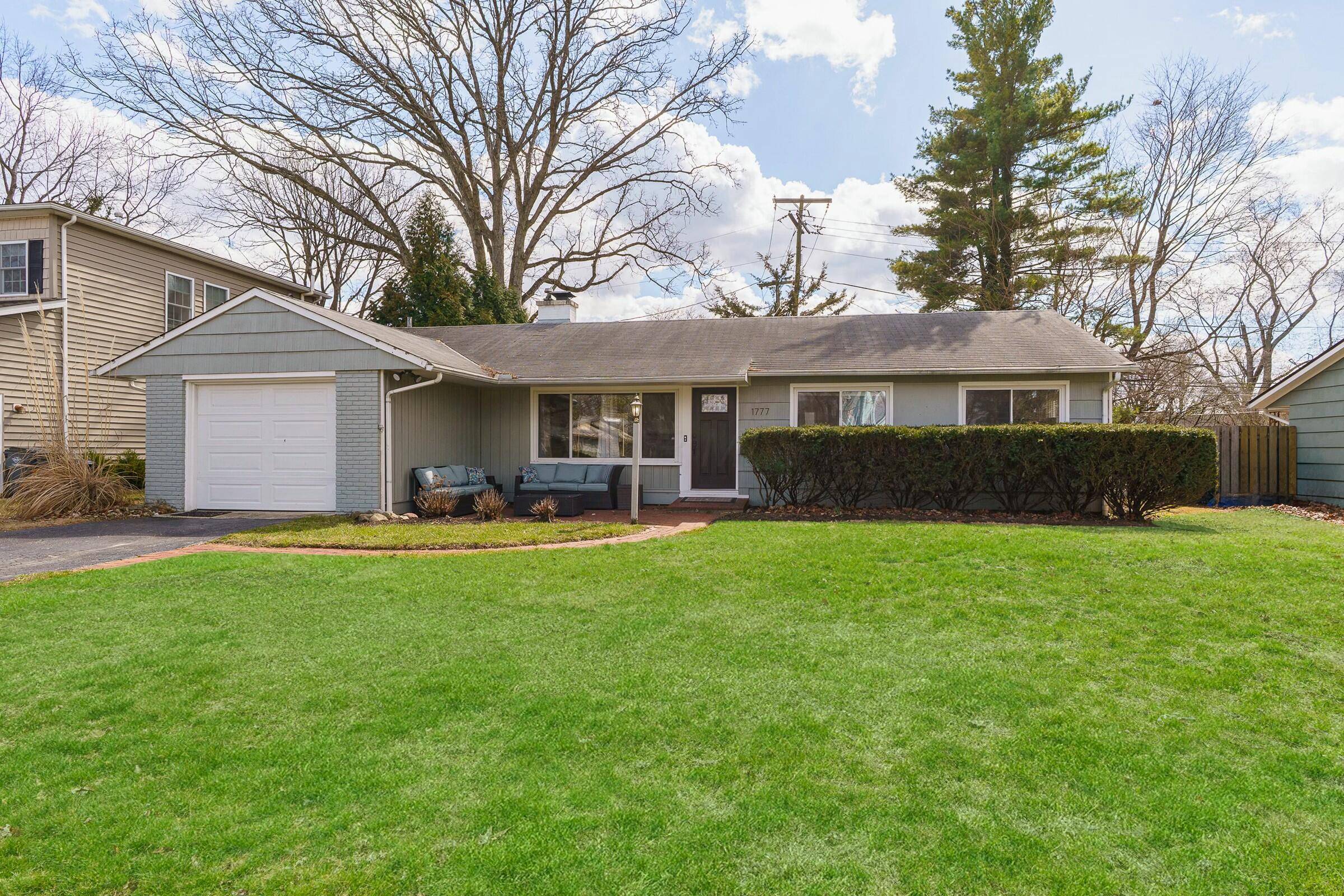 Columbus, OH 43221,1777 Inchcliff Road