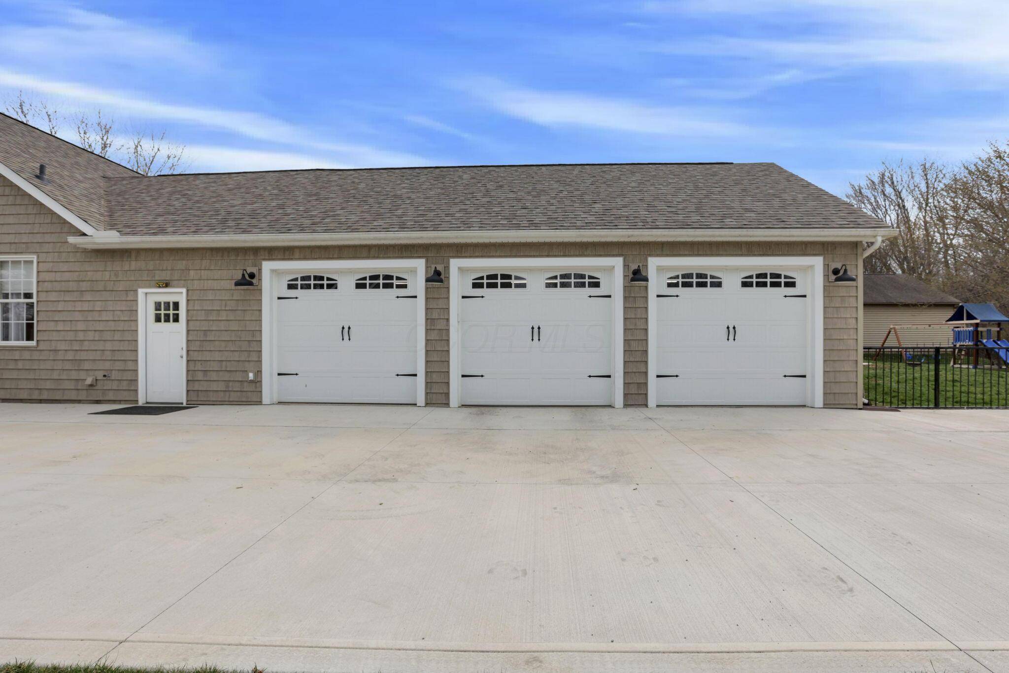 Thornville, OH 43076,13861 Crescent Cove Avenue