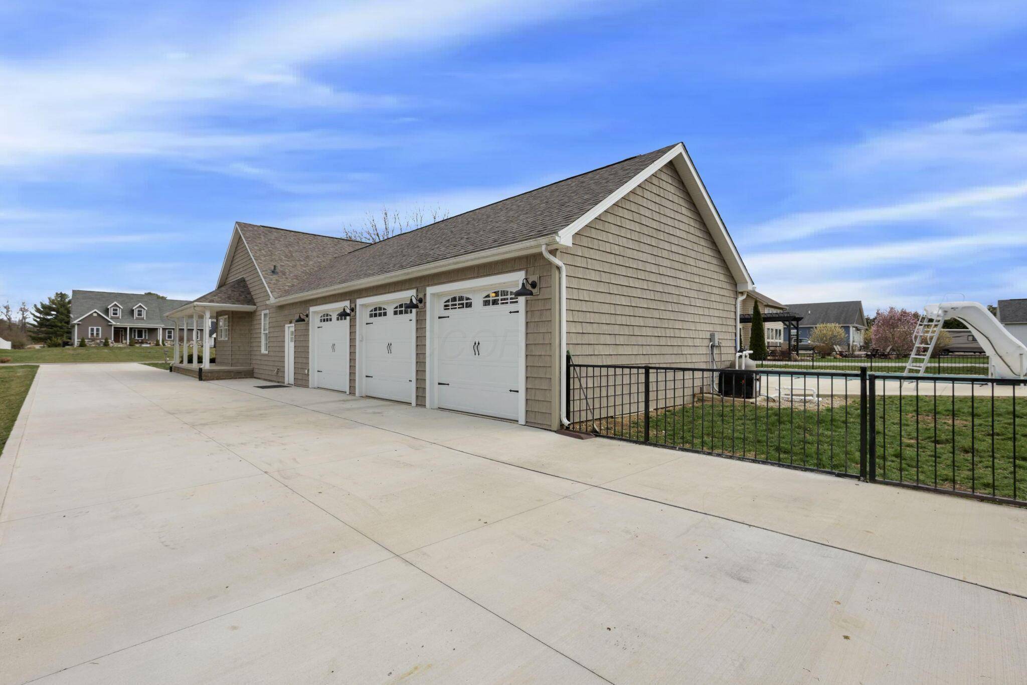 Thornville, OH 43076,13861 Crescent Cove Avenue