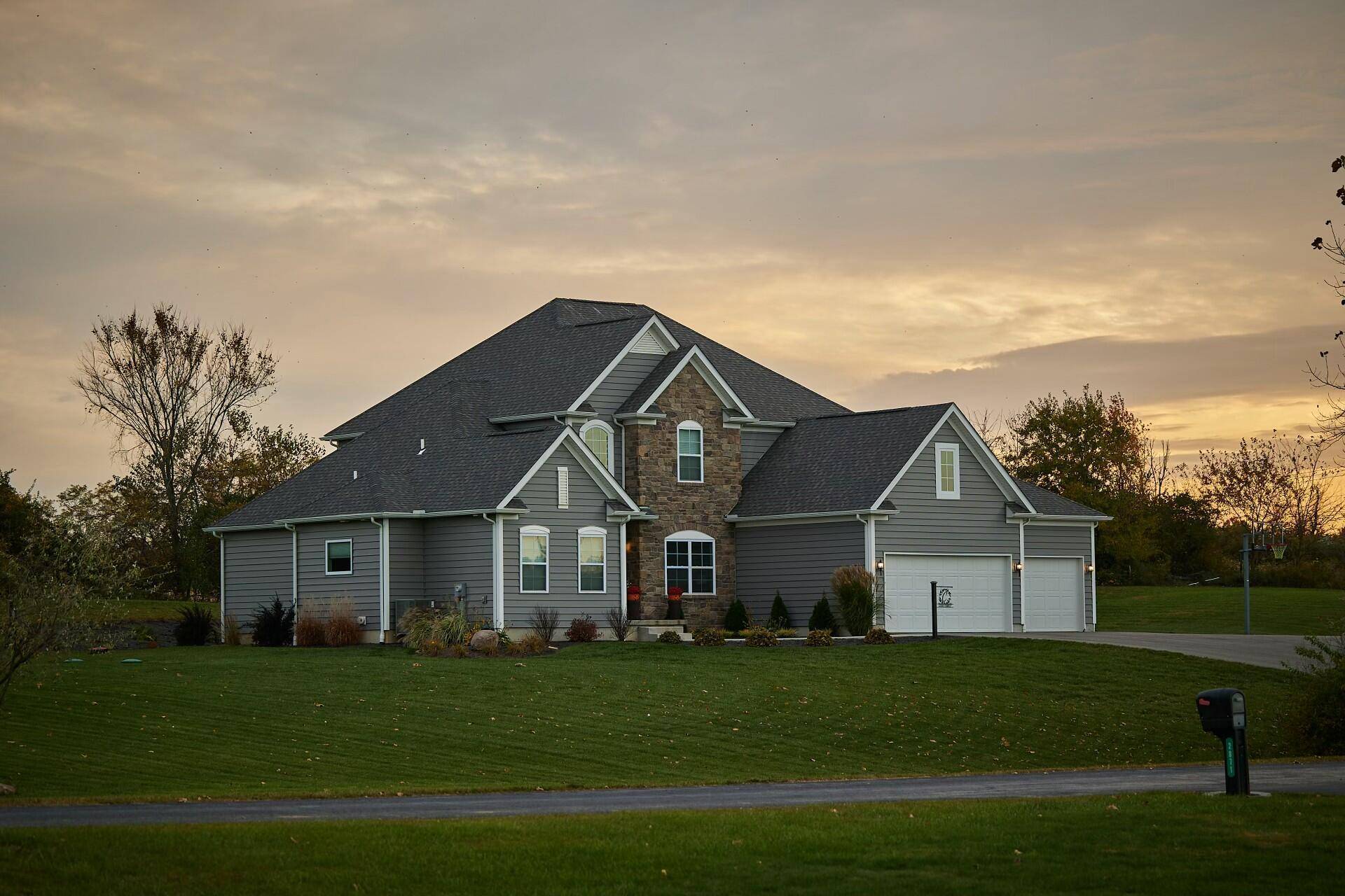 Bellefontaine, OH 43311,2876 Bible Drive