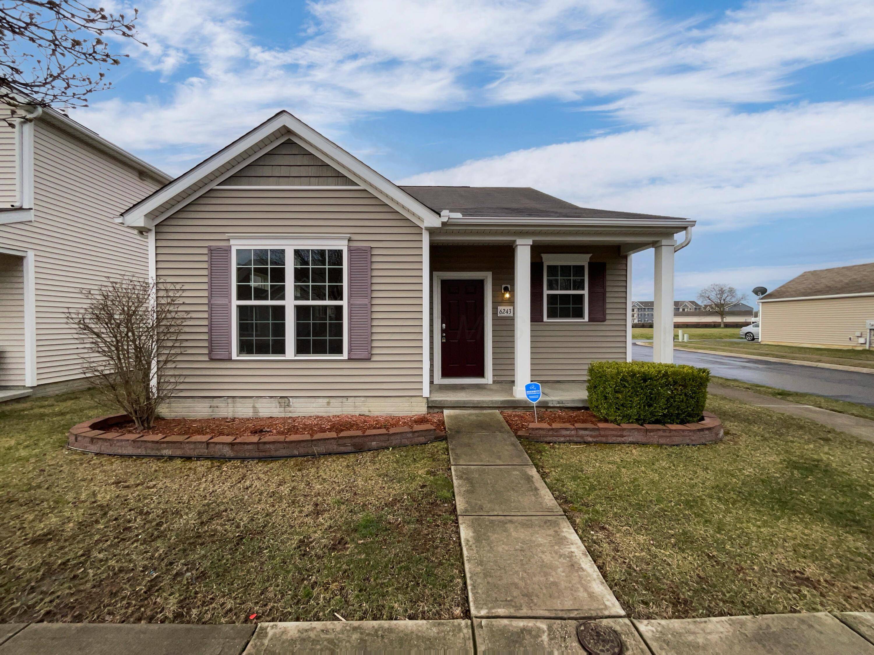 Galloway, OH 43119,6243 Red Glare Drive #UT285