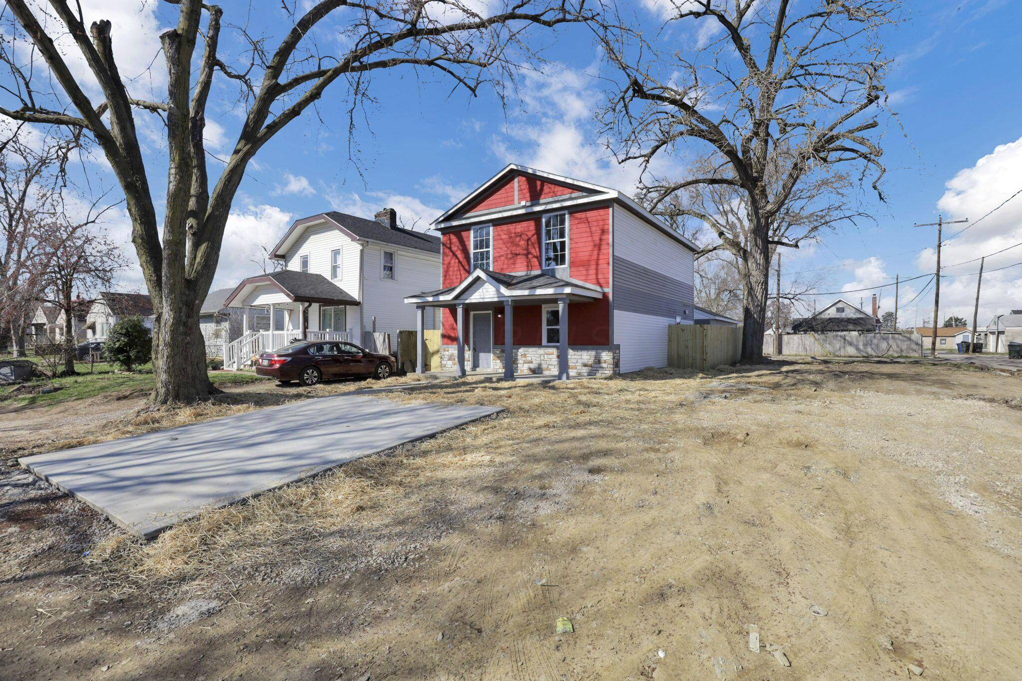 Columbus, OH 43211,1705 Lexington Avenue