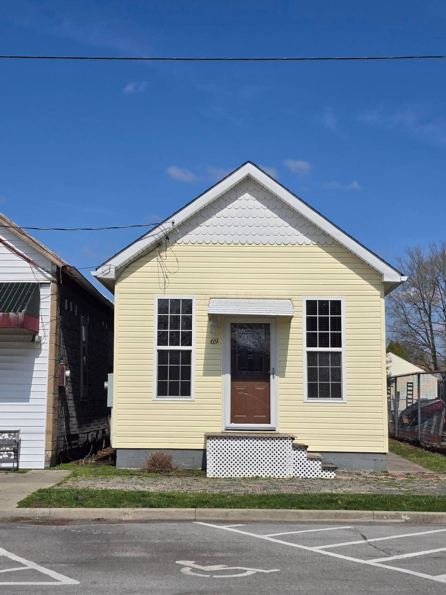 Carroll, OH 43112,69 W Canal Street