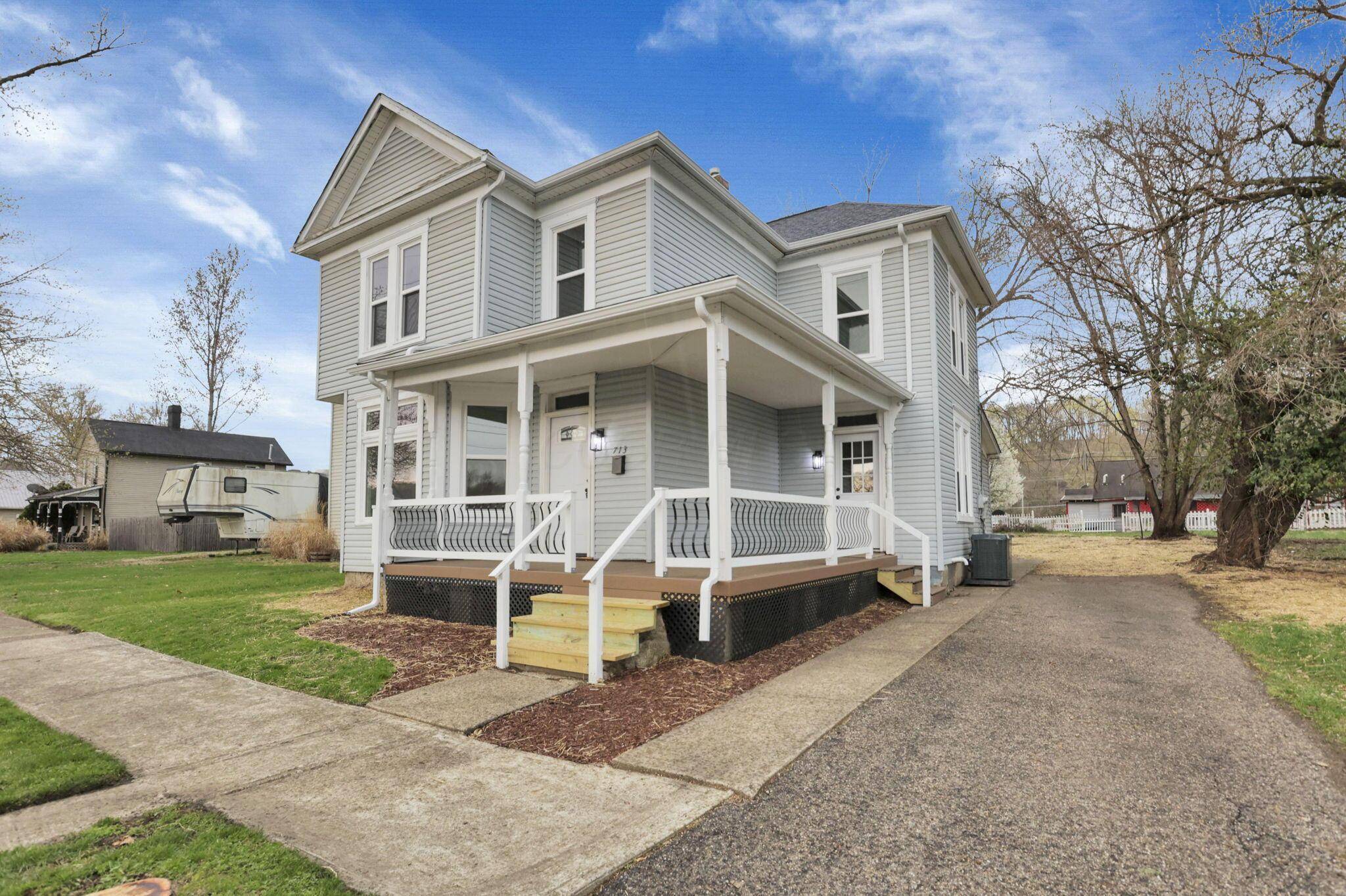 Zanesville, OH 43701,713 Moxahala Avenue
