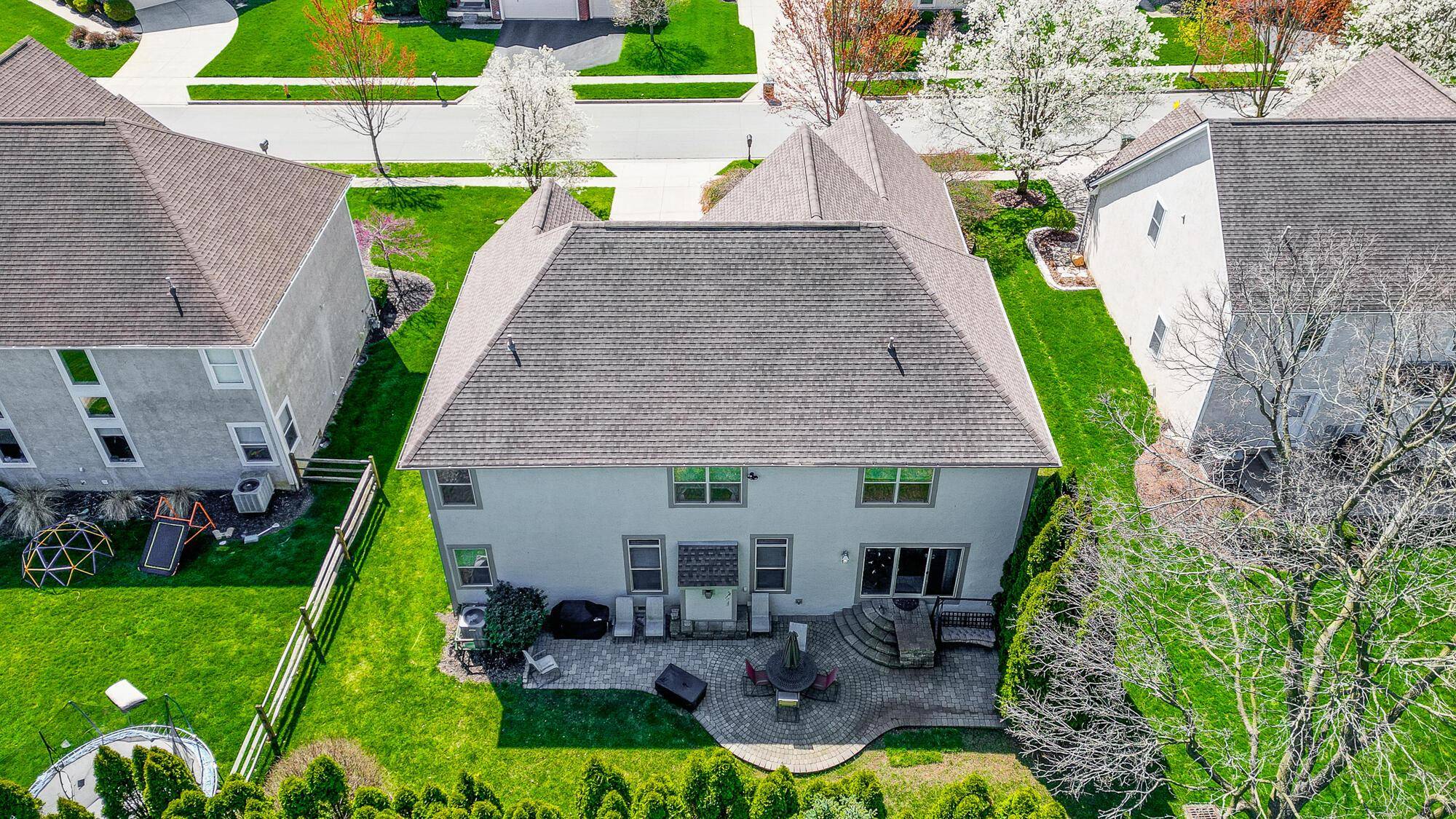 Columbus, OH 43235,1018 Rutherglen Drive