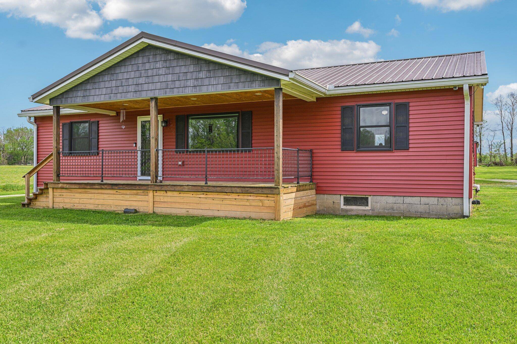 Pleasantville, OH 43148,11929 Township Road 82