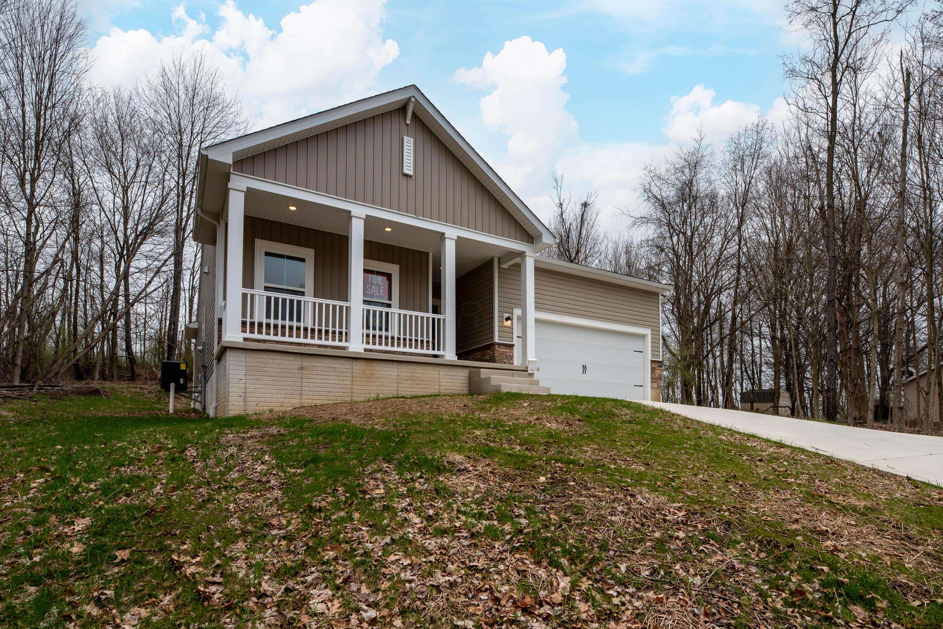 Howard, OH 43028,3462 Apple Valley Drive