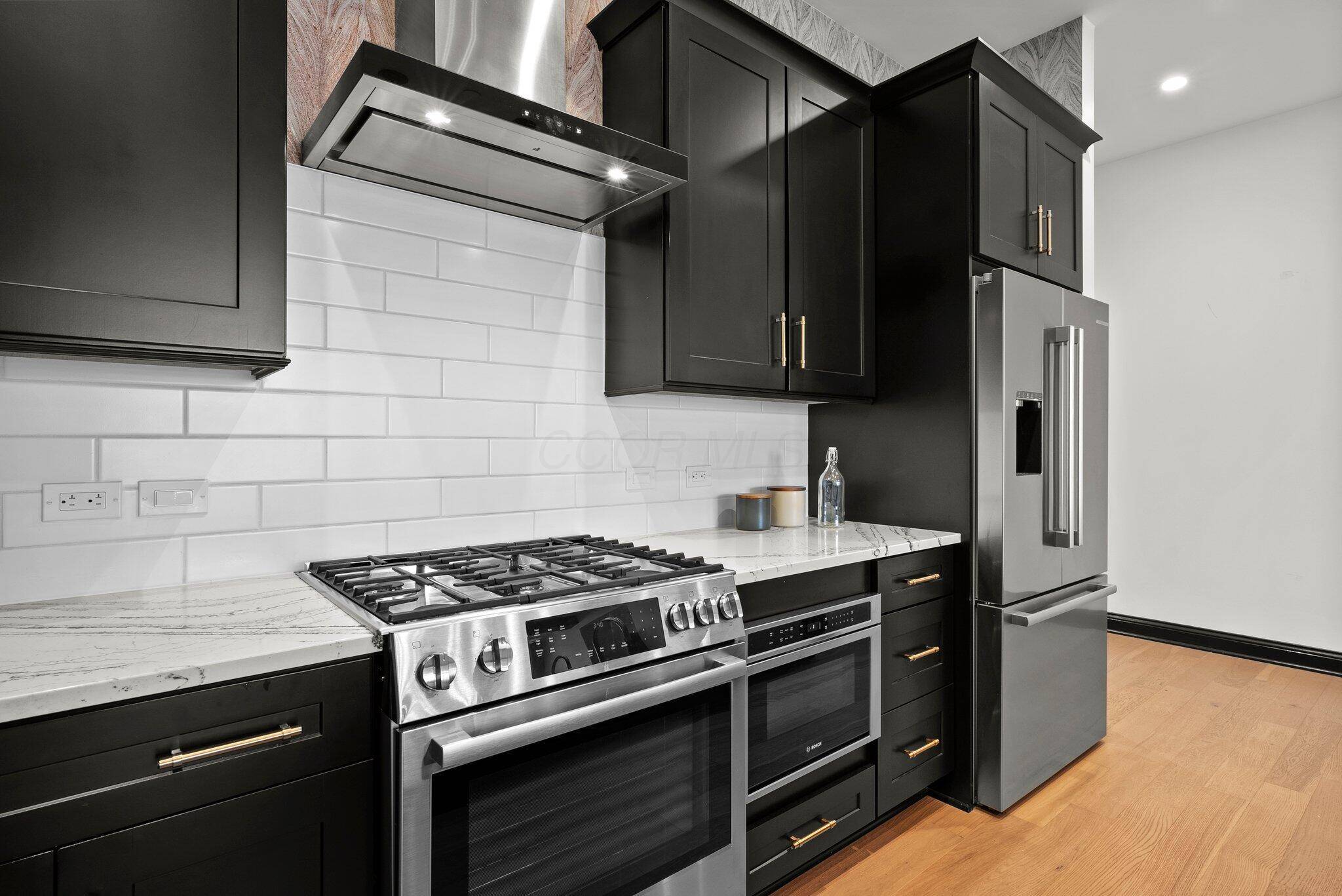 Columbus, OH 43215,225 John H Mcconnell Boulevard #705