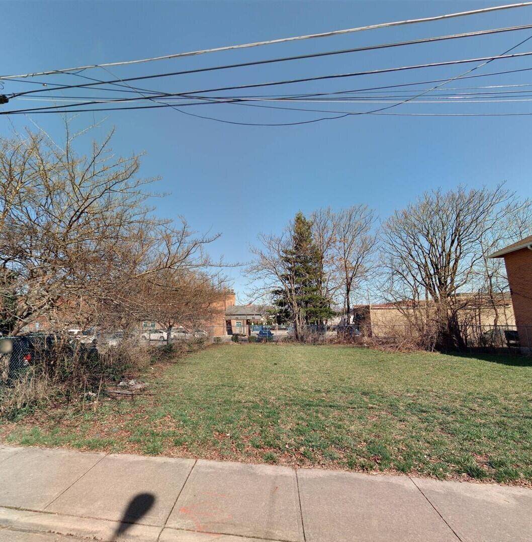 Columbus, OH 43205,940 Mcallister Avenue