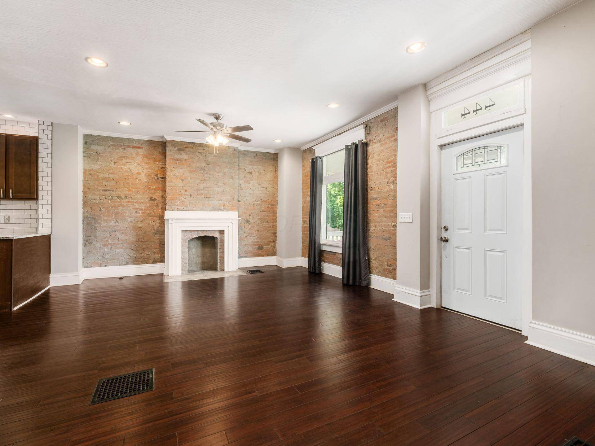 Columbus, OH 43205,444 S 22nd Street