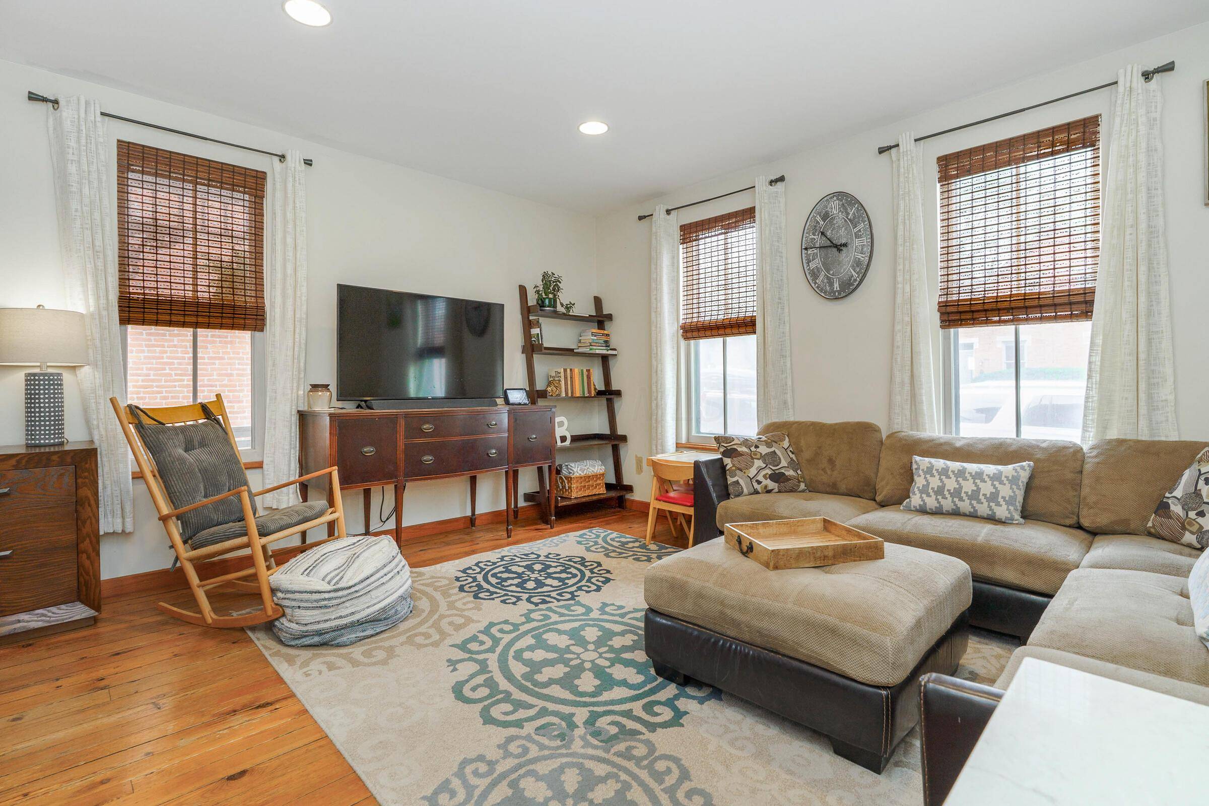 Columbus, OH 43206,882 S 3rd Street