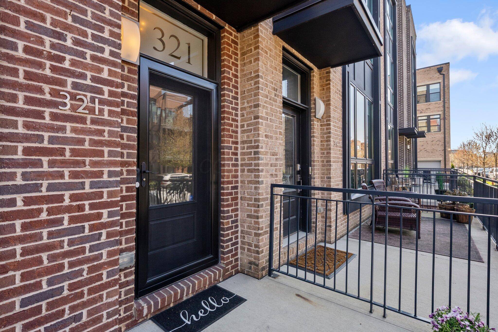 Columbus, OH 43215,321 Auden Avenue