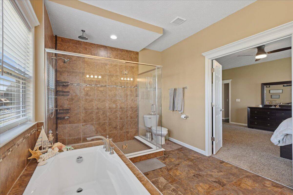 Ashville, OH 43103,12 Thoreau Drive