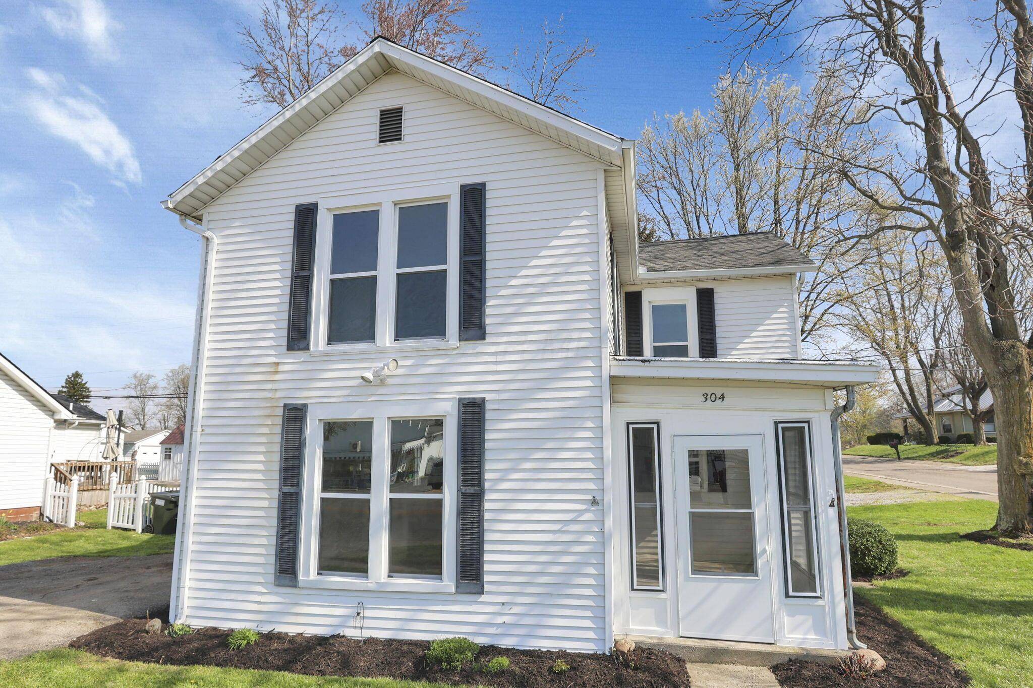 Saint Paris, OH 43072,304 W Main Street