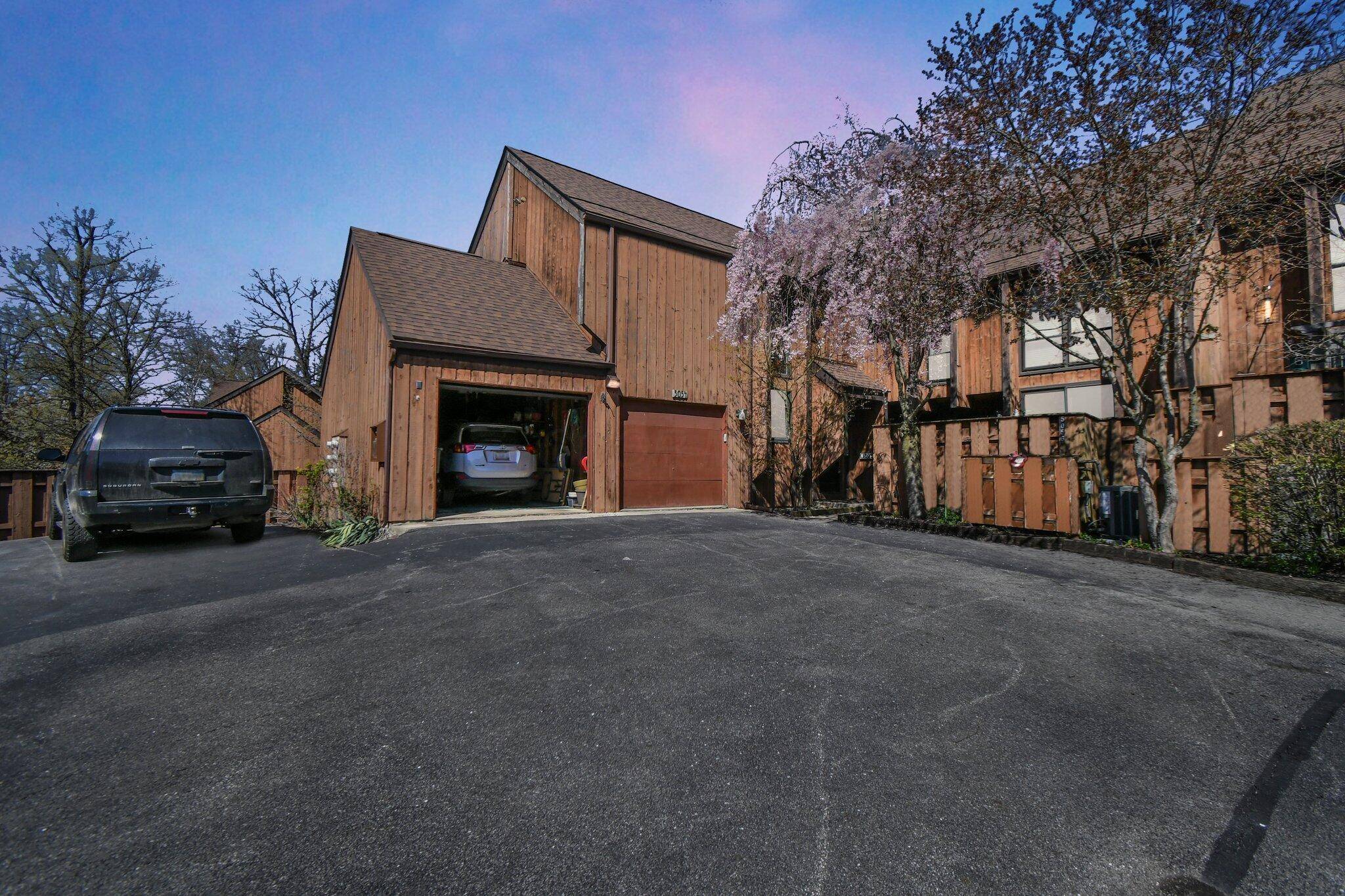 Westerville, OH 43081,5054 Strawpocket Lane #1