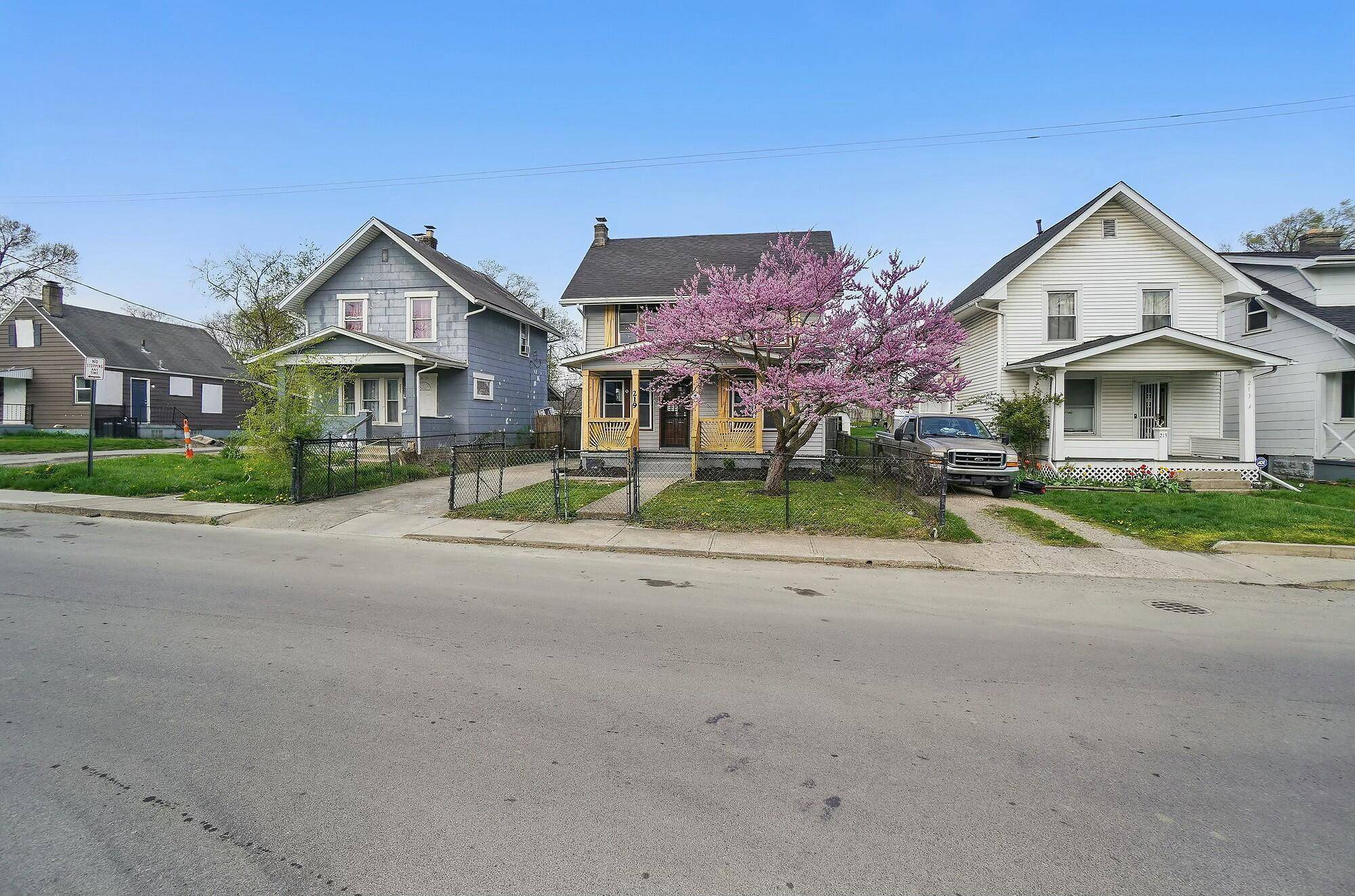 Columbus, OH 43223,219 Belvidere Avenue
