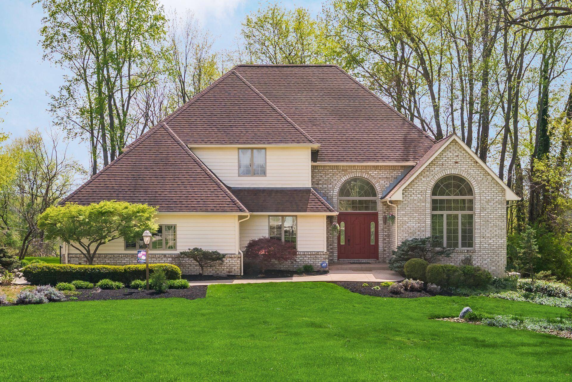 Lancaster, OH 43130,1354 Hemlock Court
