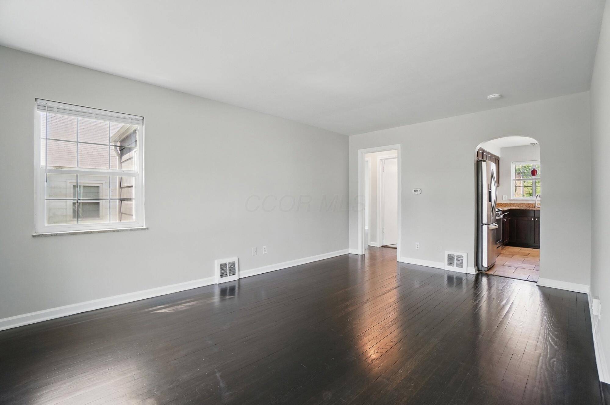 Columbus, OH 43214,62 Rosslyn Avenue