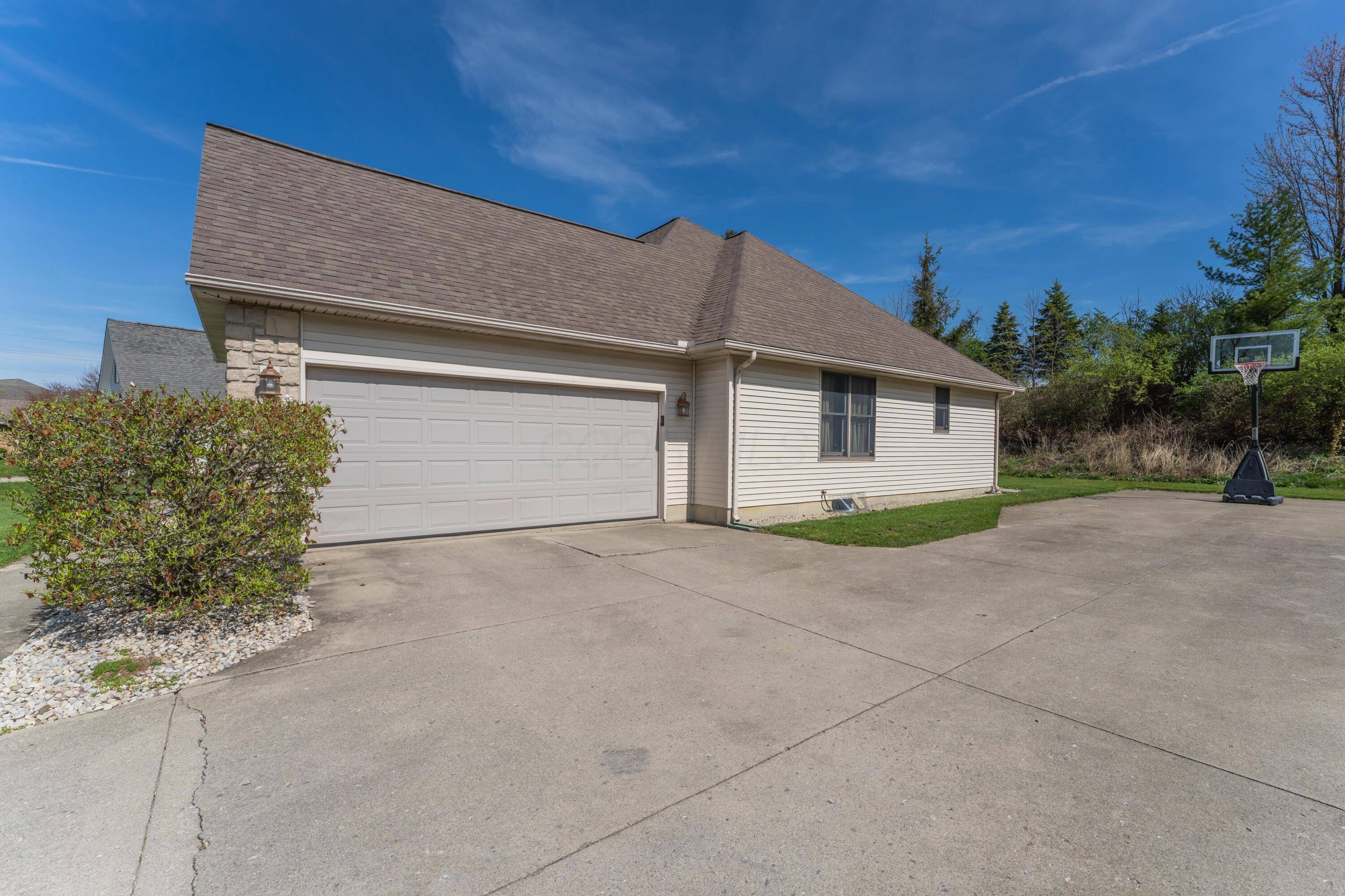 Bellefontaine, OH 43311,1361 Shawnee Trace