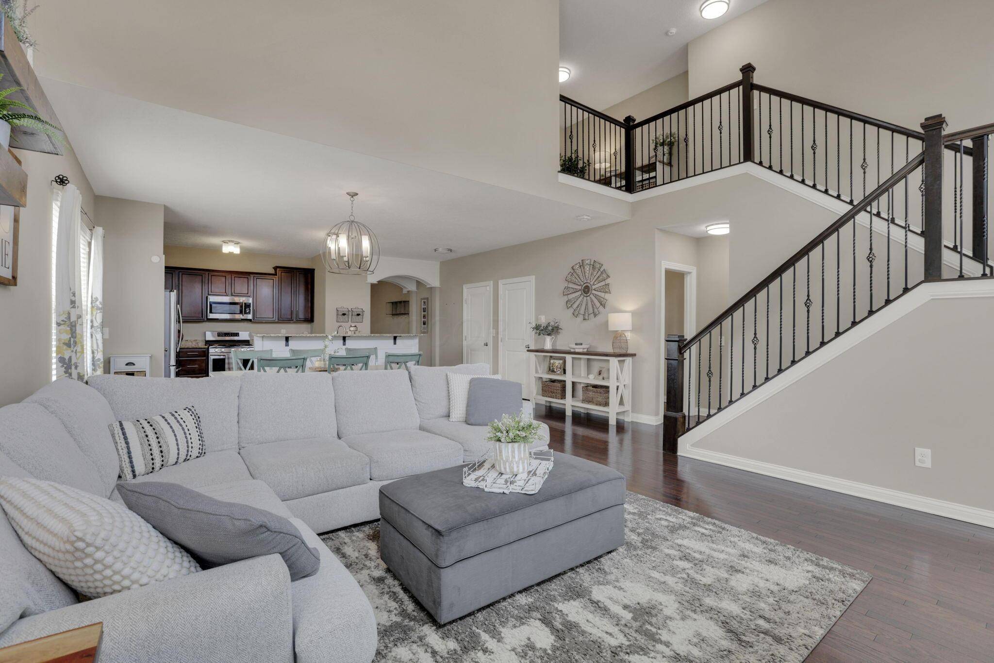 Columbus, OH 43228,3884 Winding Oaks Drive