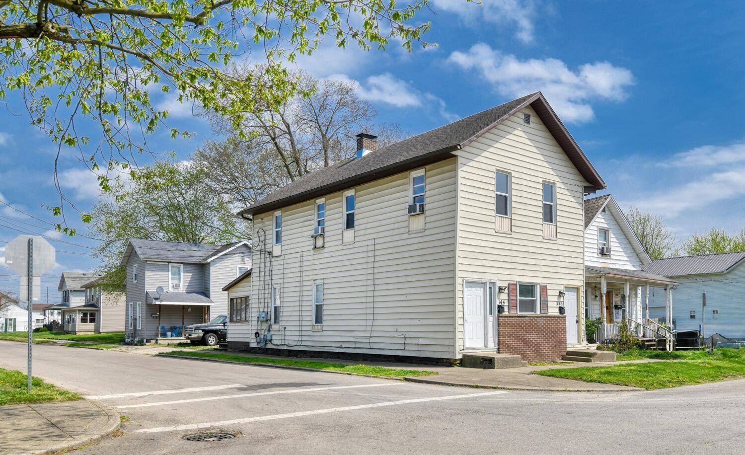 Newark, OH 43055,144 S 3rd Street