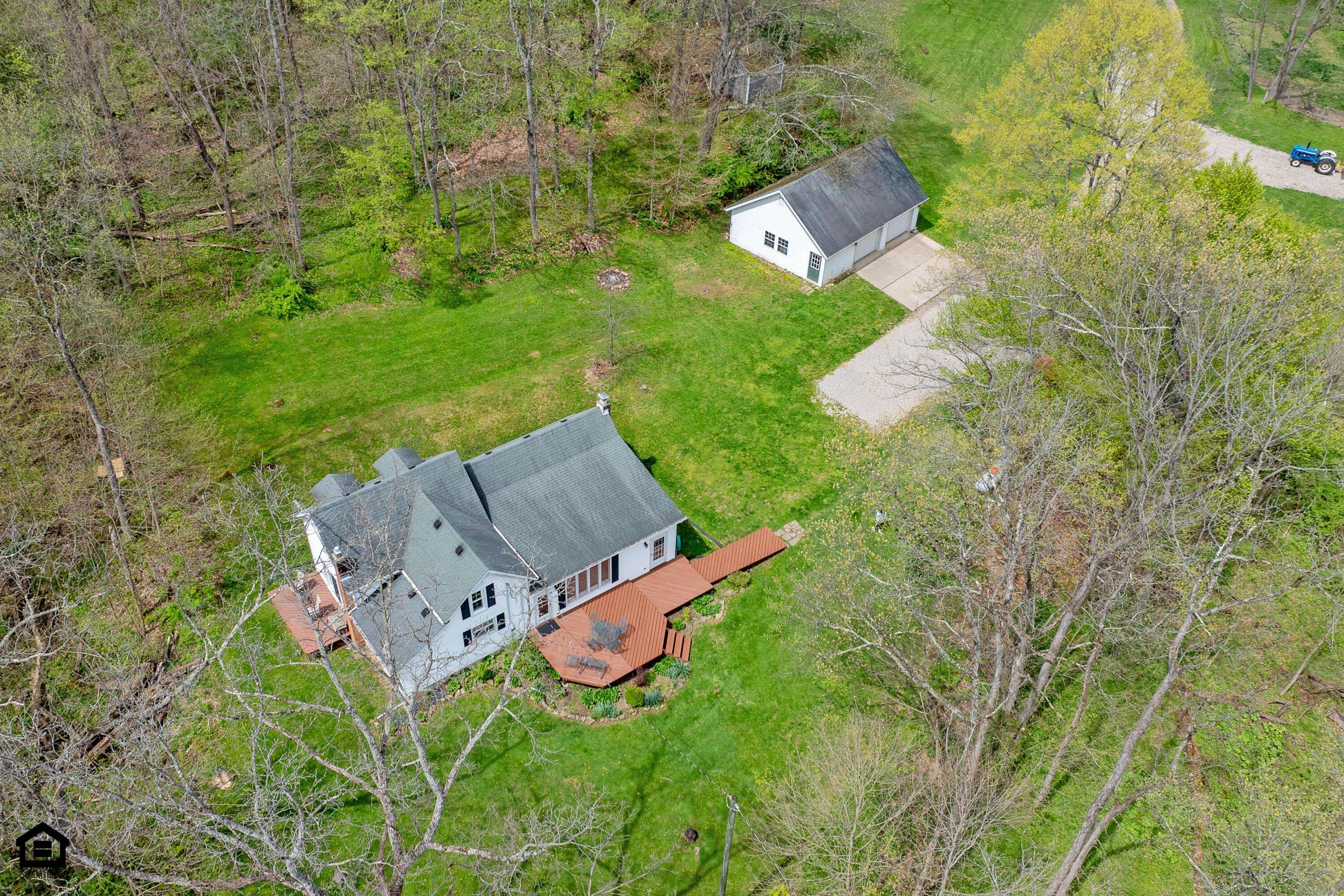 Glenford, OH 43739,11947 Mount Hope Road