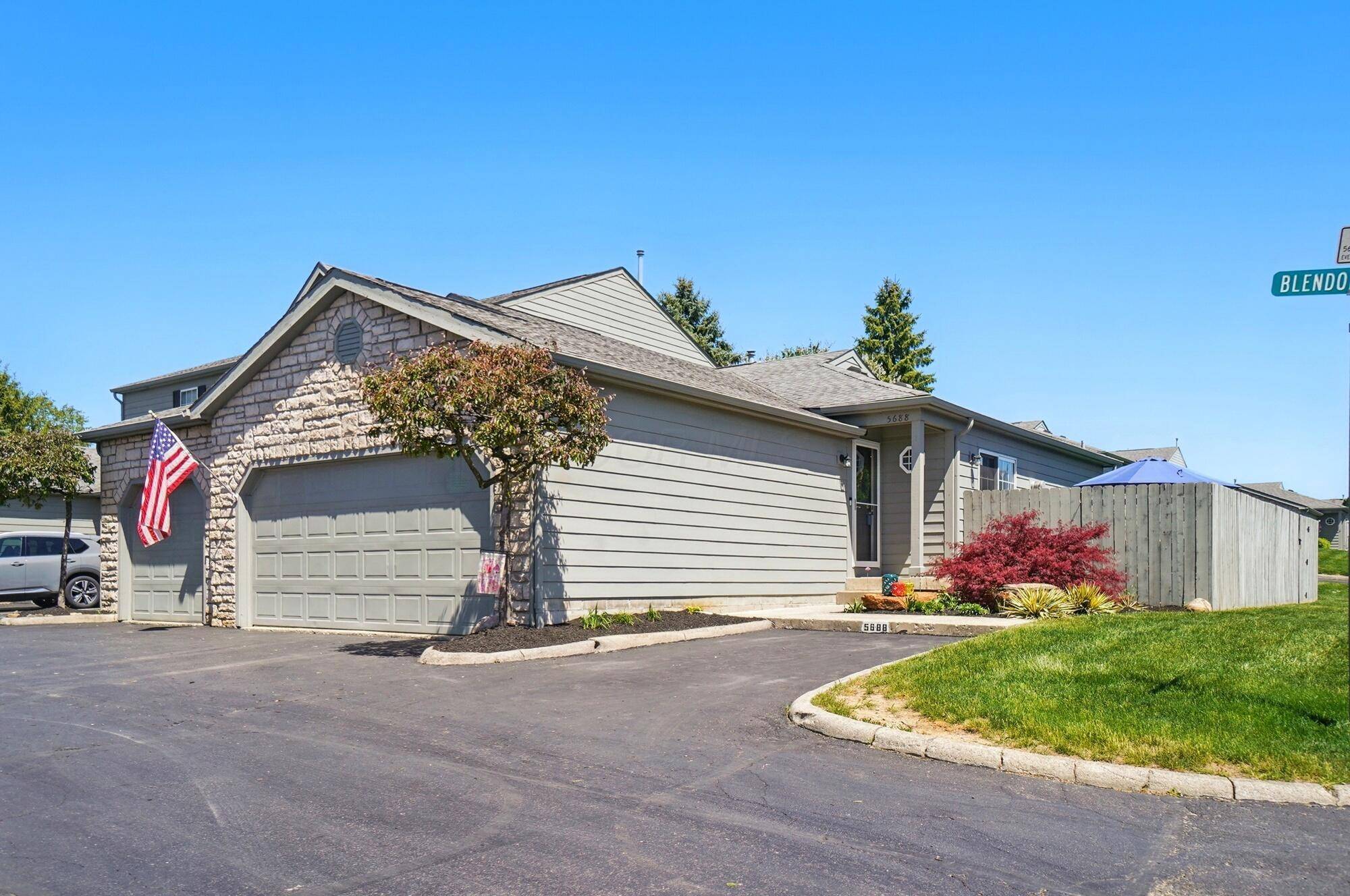 Columbus, OH 43230,5688 Blendonridge Drive #93E