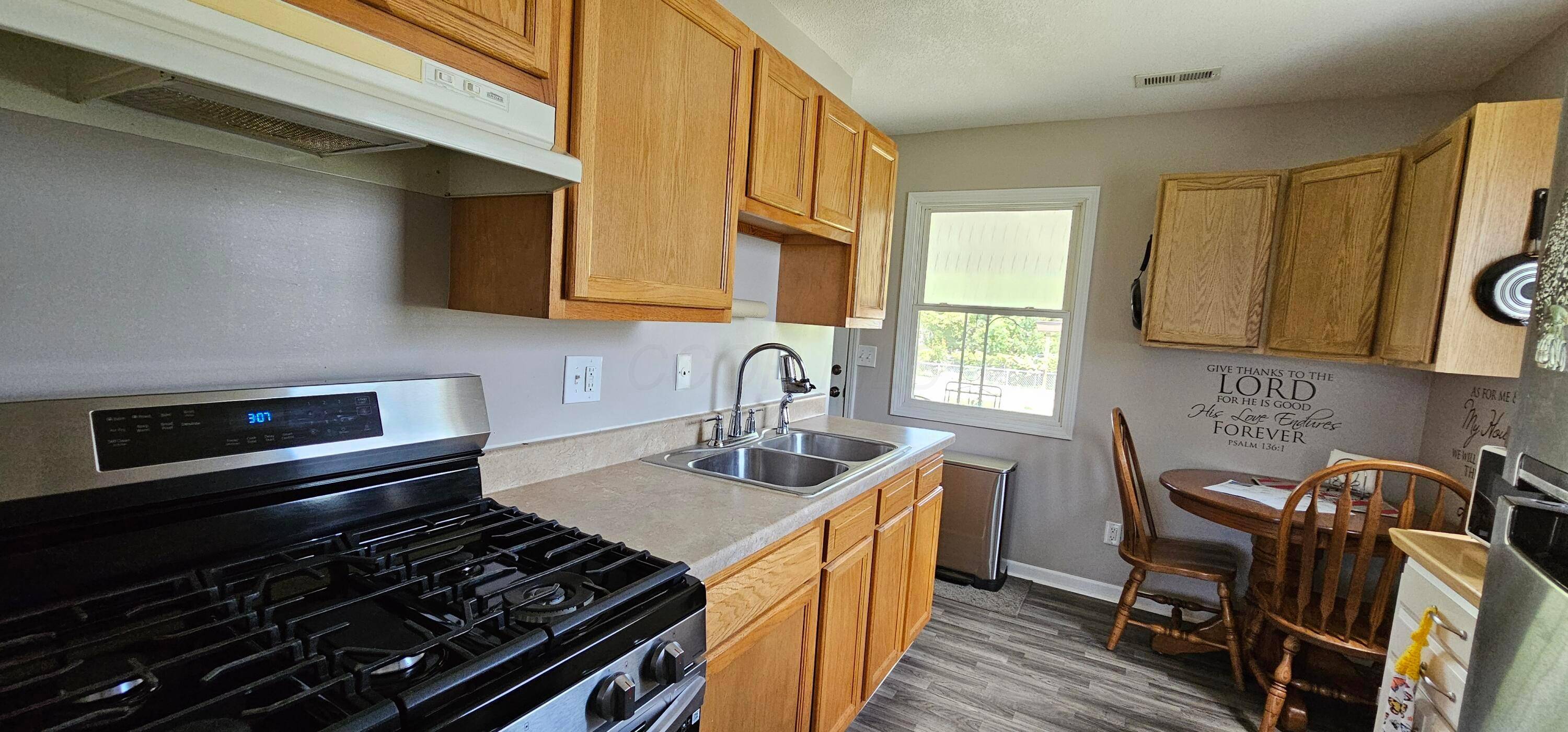 Lancaster, OH 43130,956 Harrison Avenue