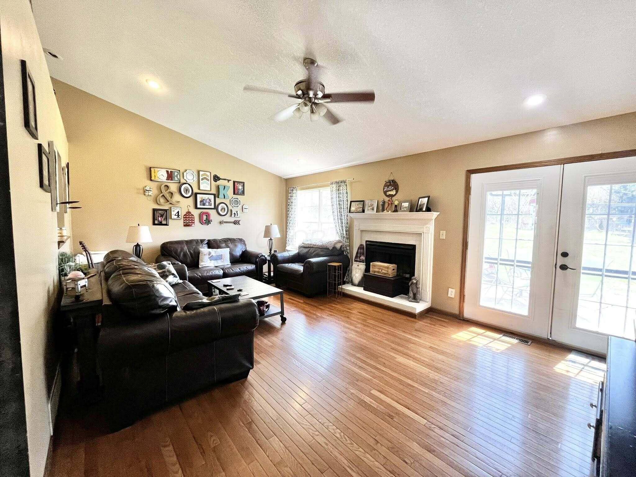 Howard, OH 43028,352 Valleybrook Circle