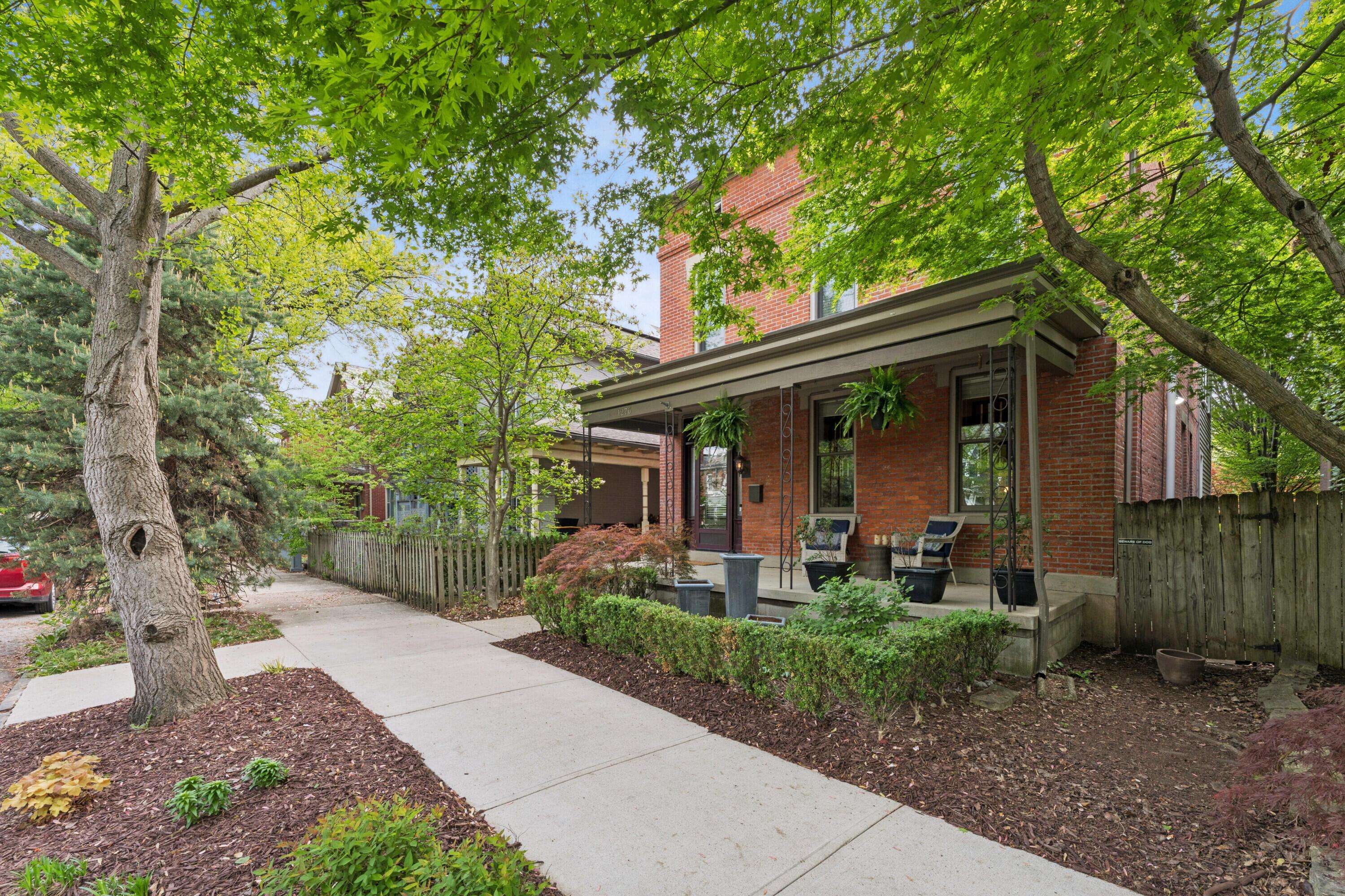 Columbus, OH 43201,1276 Hunter Avenue