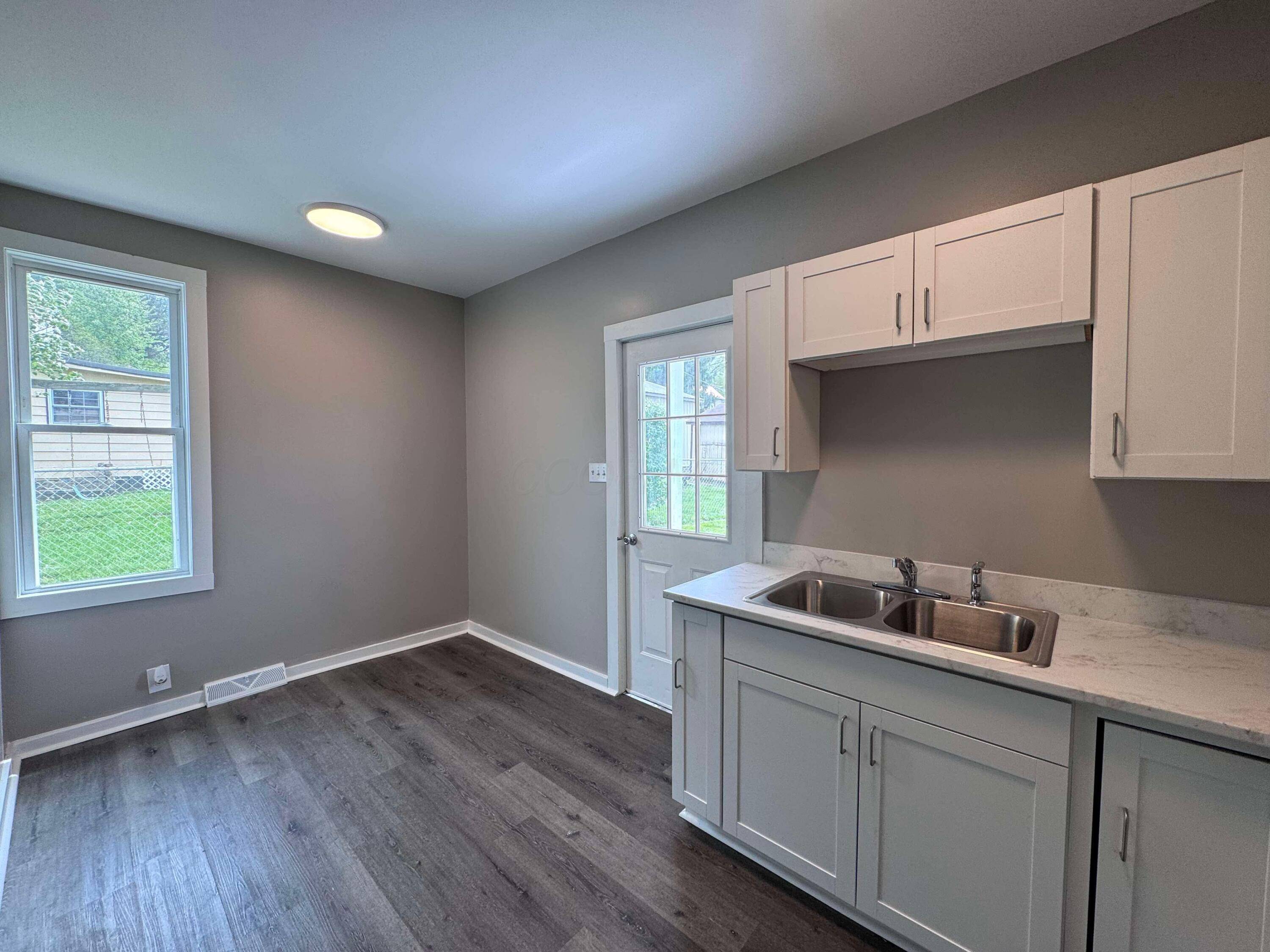 Crooksville, OH 43731,220 E Brown Street