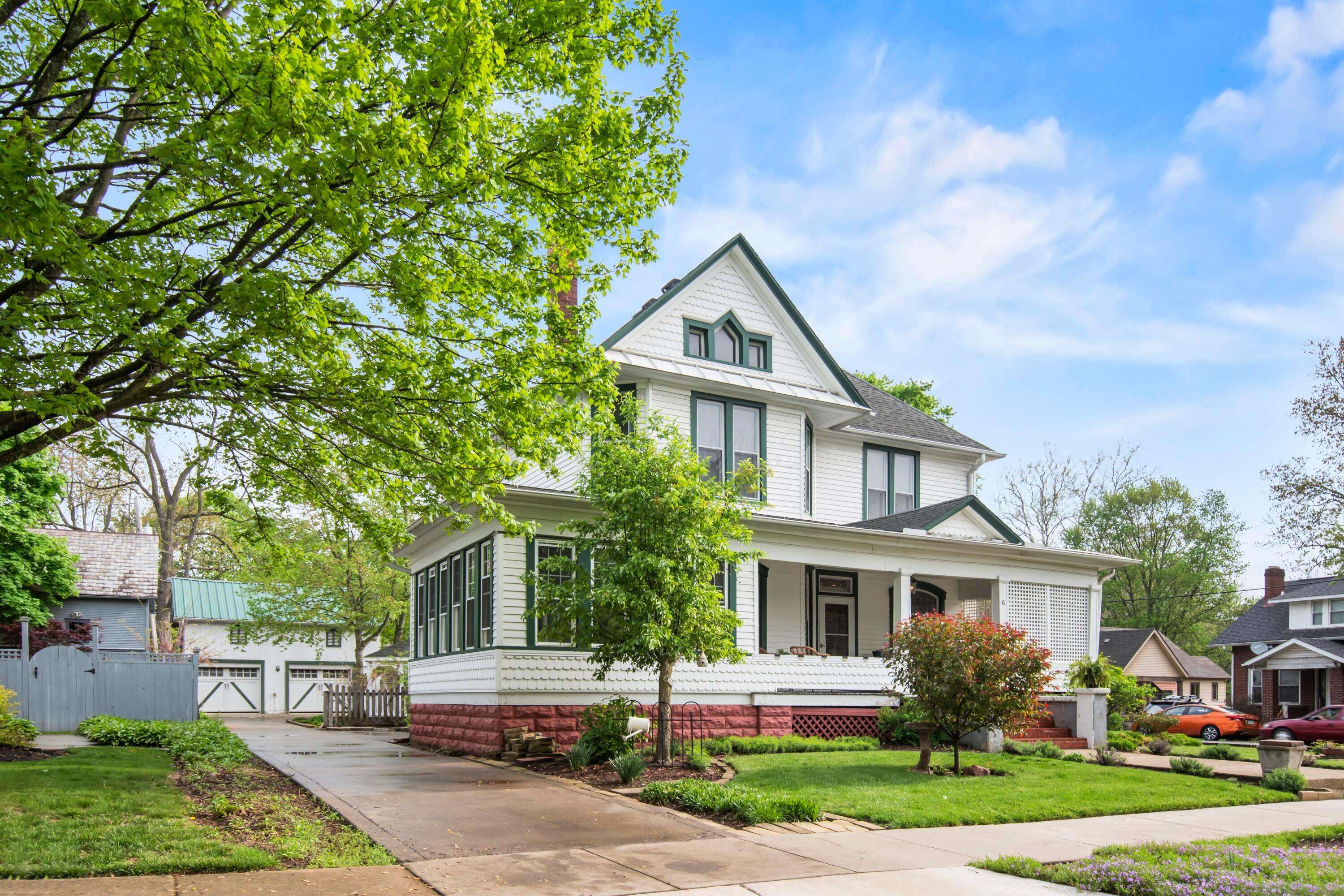 Pataskala, OH 43062,6 Town Street
