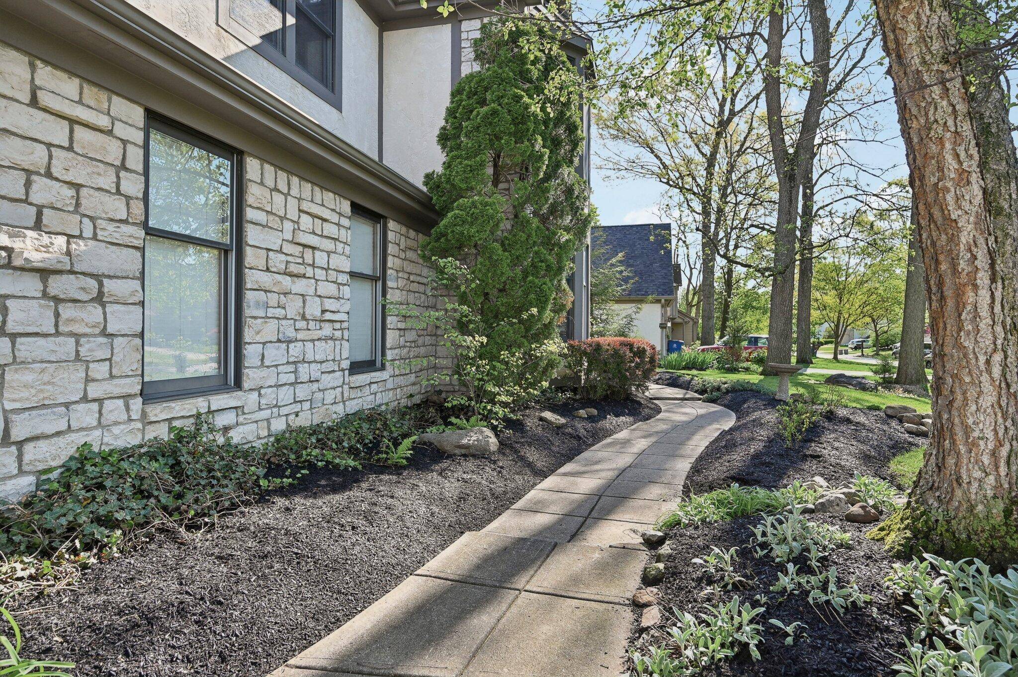 Dublin, OH 43016,6420 Phoenix Park Drive
